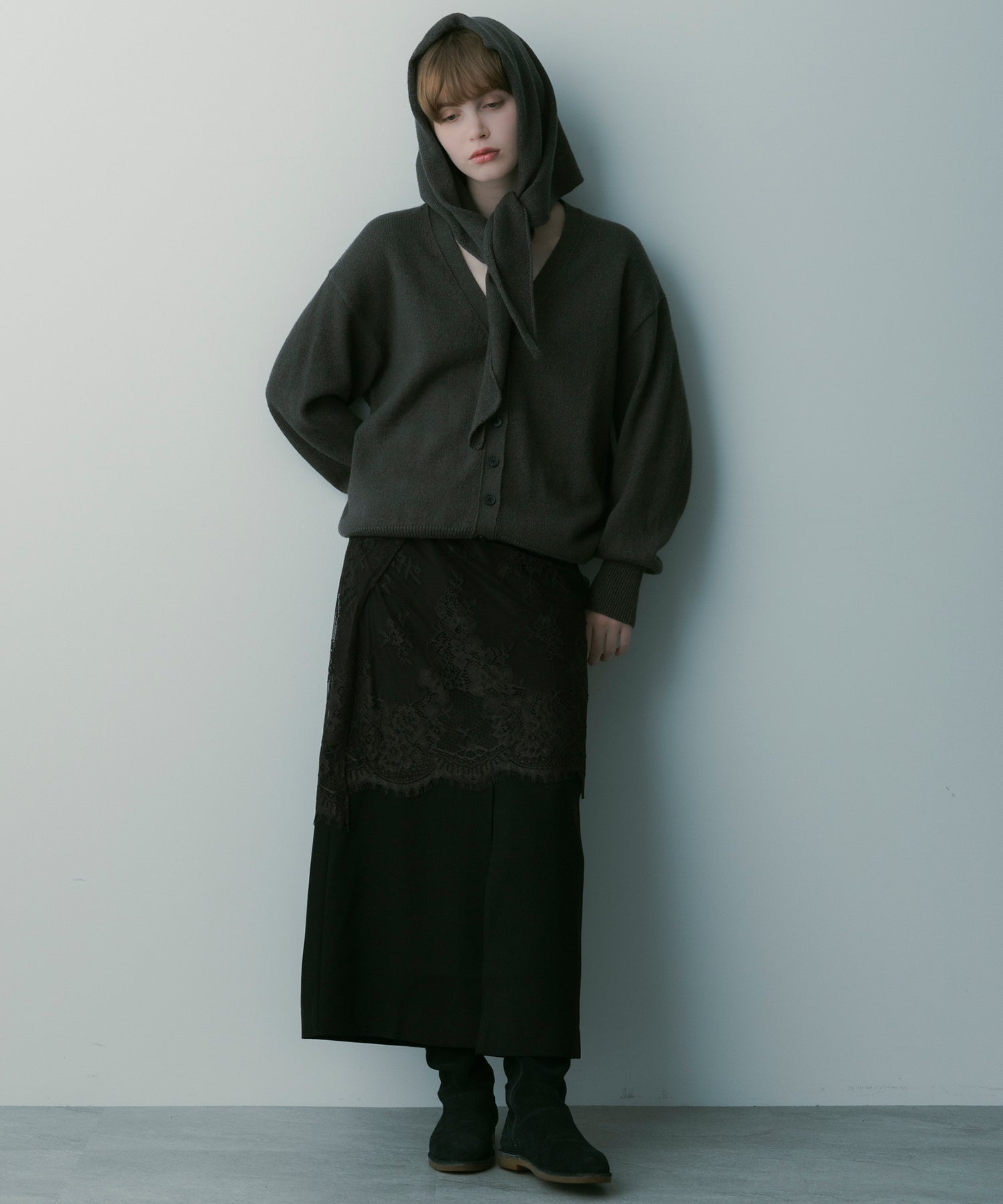 フロントスリットスカート