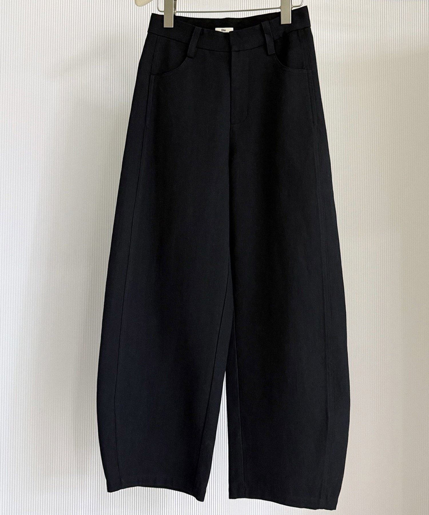 リネンブレンド バレルパンツ