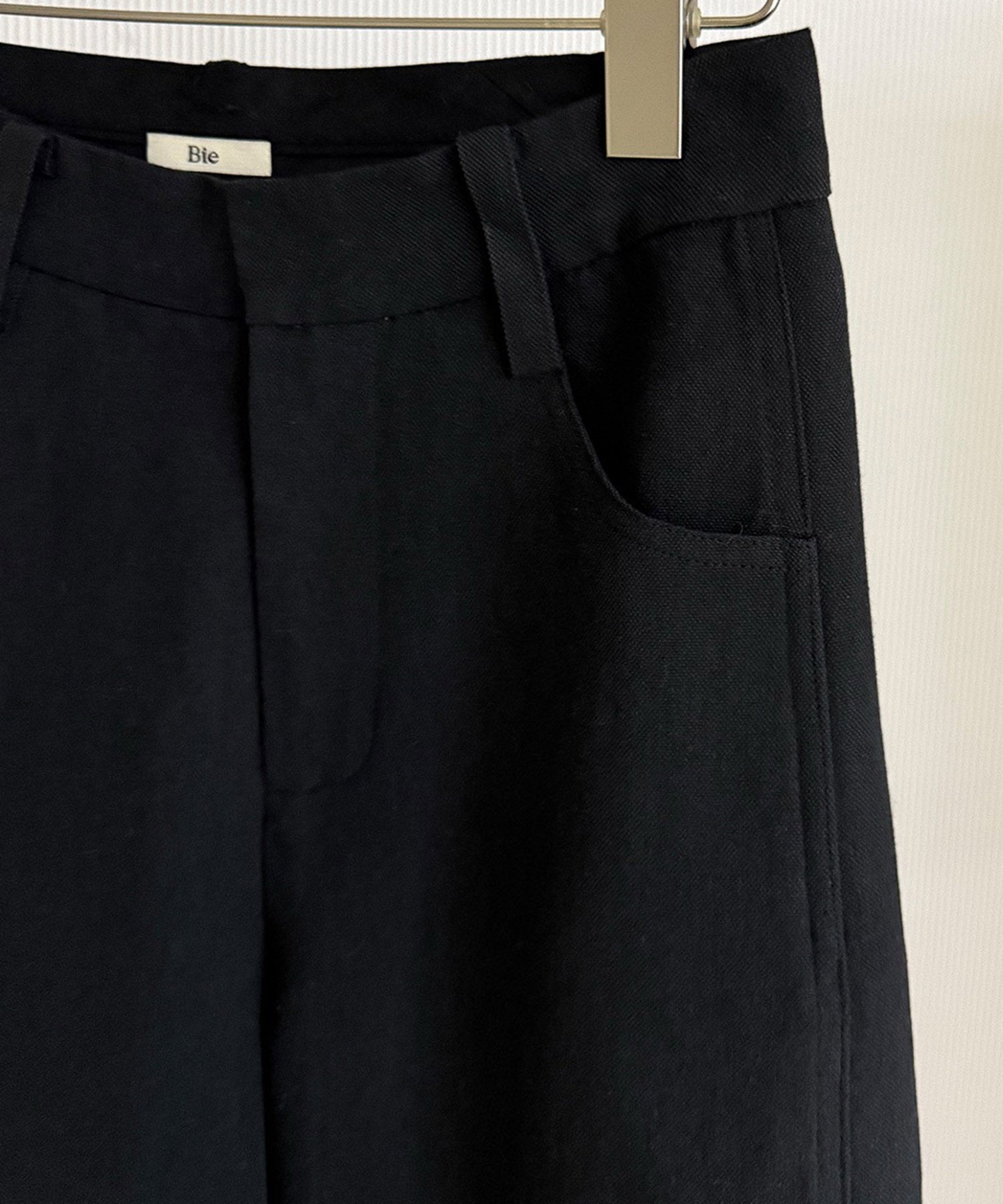 リネンブレンド バレルパンツ