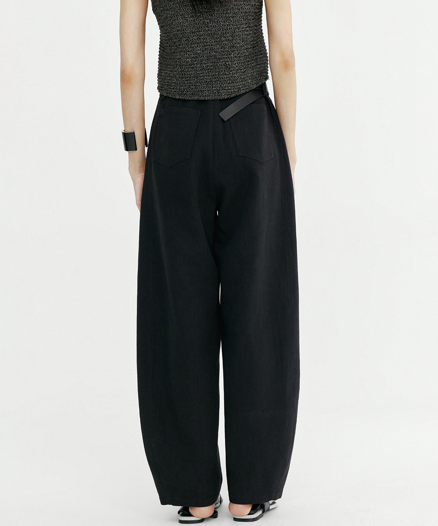 リネンブレンド バレルパンツ