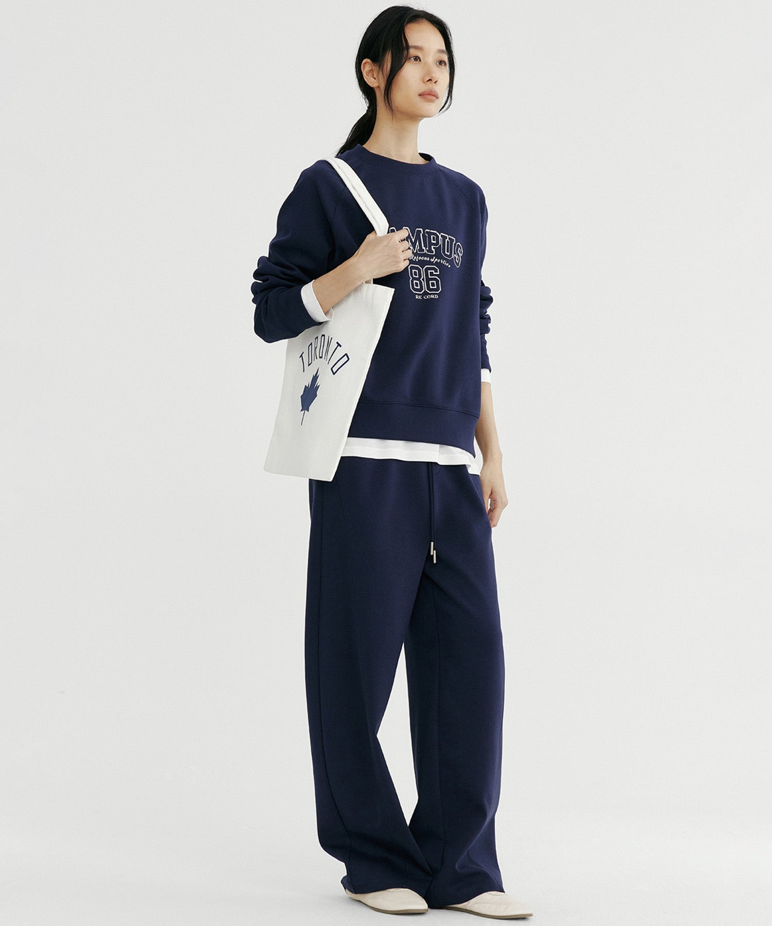 ワイドイージーパンツ