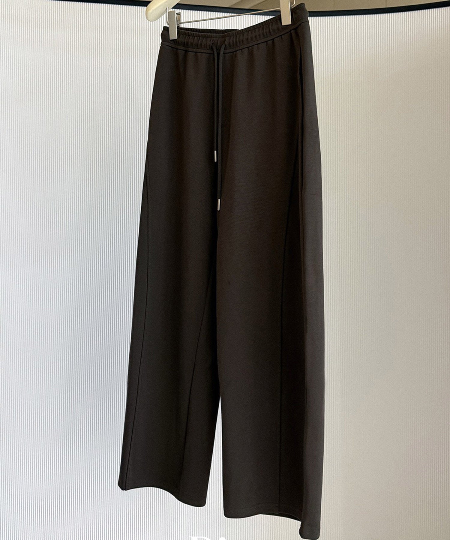 【12月上旬お届け予約商品】ワイドイージーパンツ