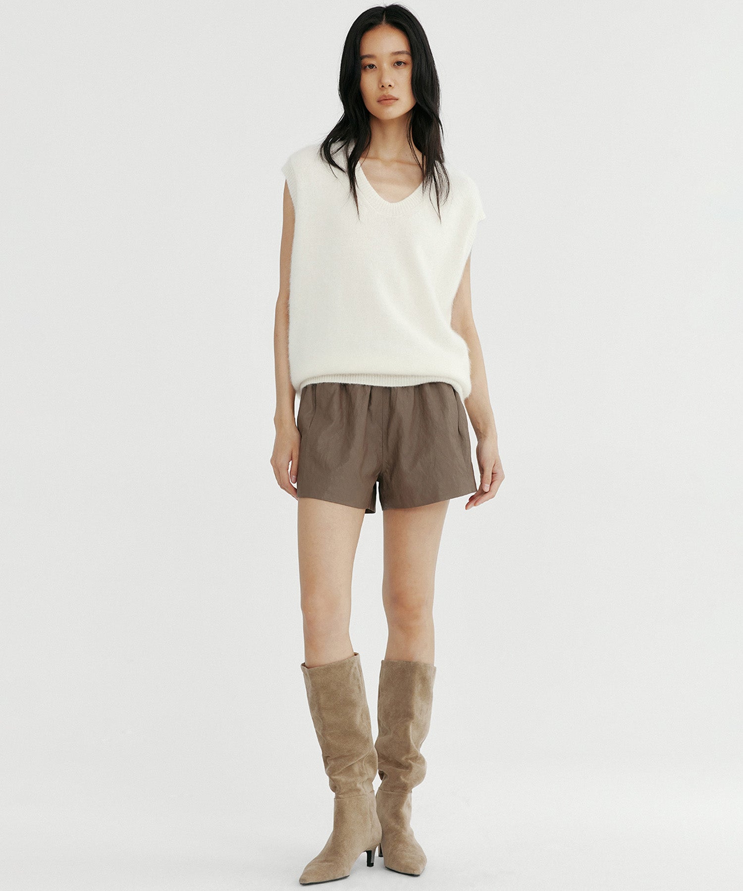 シンセティックレザー ショートパンツ