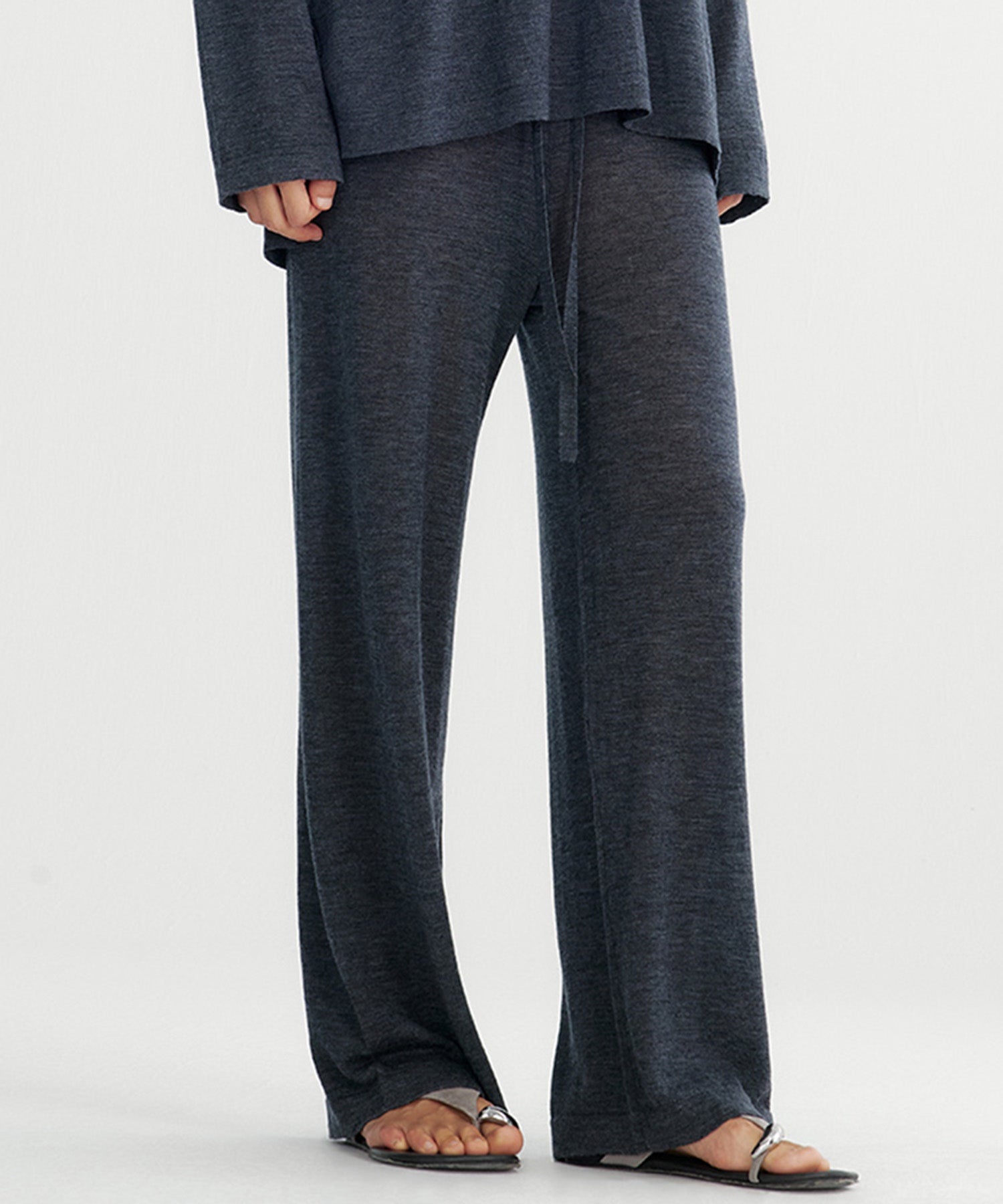 シアーニットパンツ