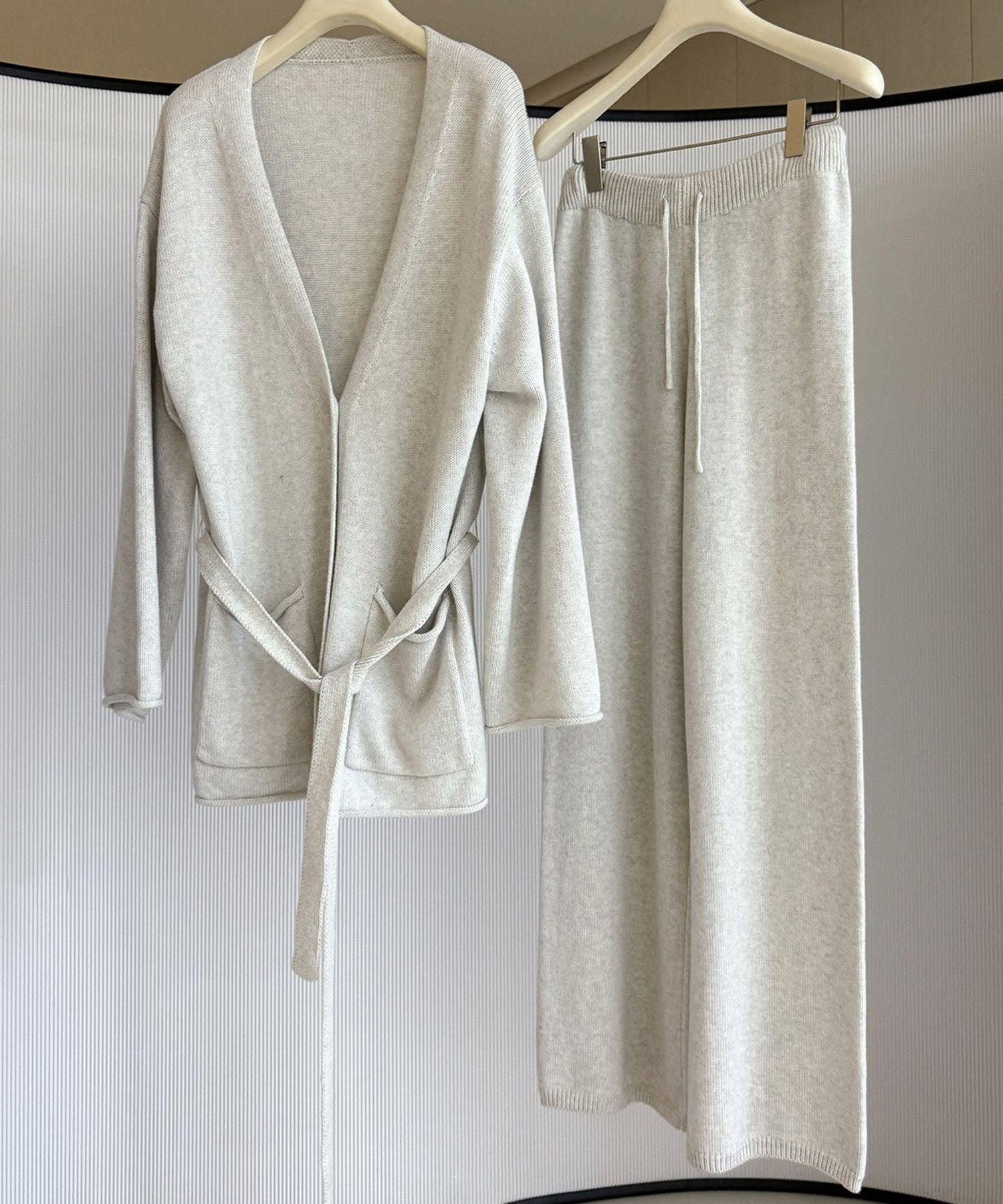 【12月上旬お届け予約商品】カシミヤブレンド ワイドニットパンツ