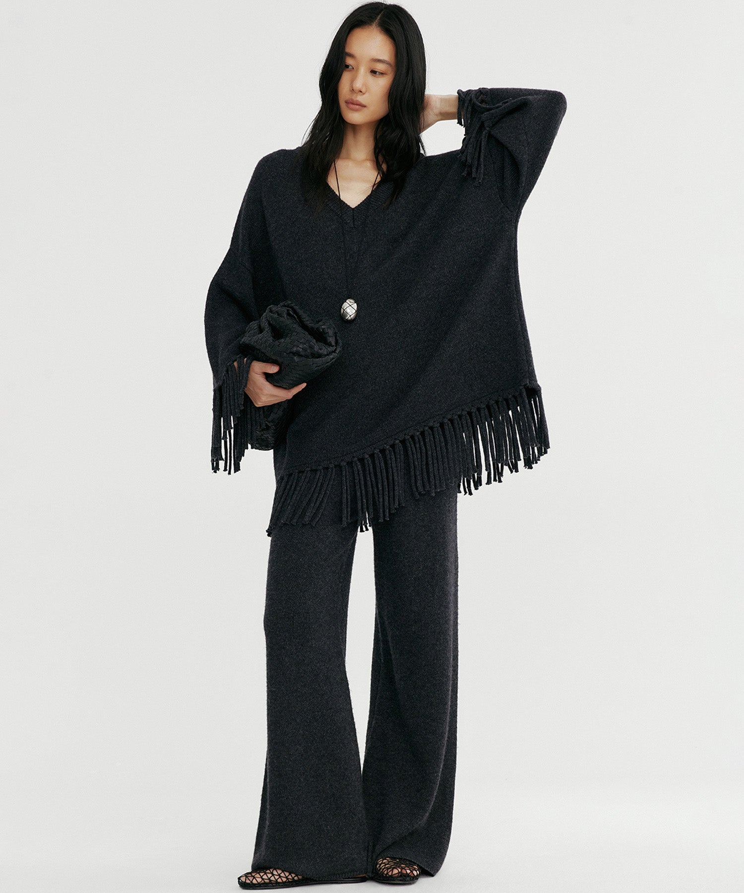 【12月上旬お届け予約商品】フリンジニットトップス