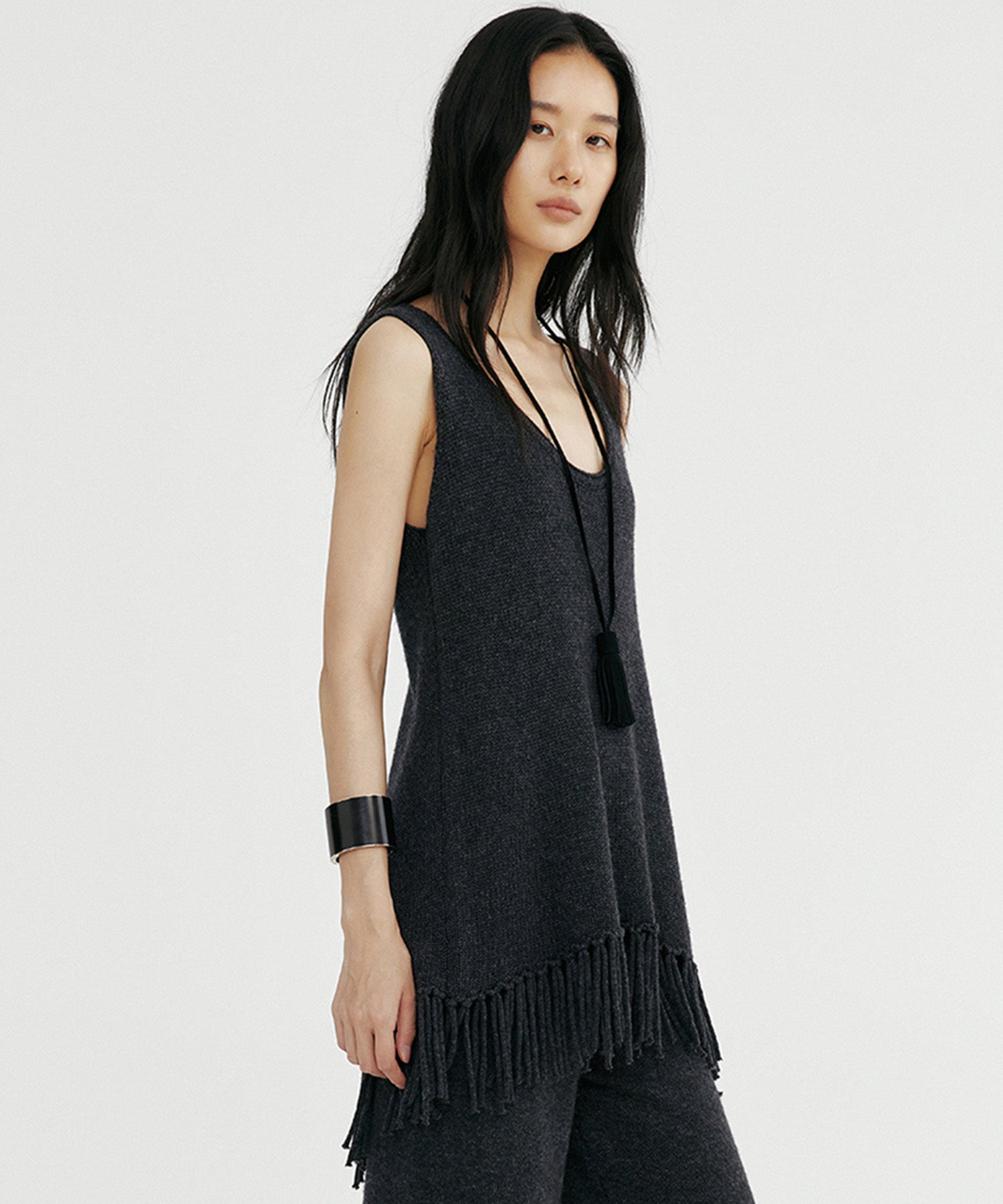 フリンジニットチュニック