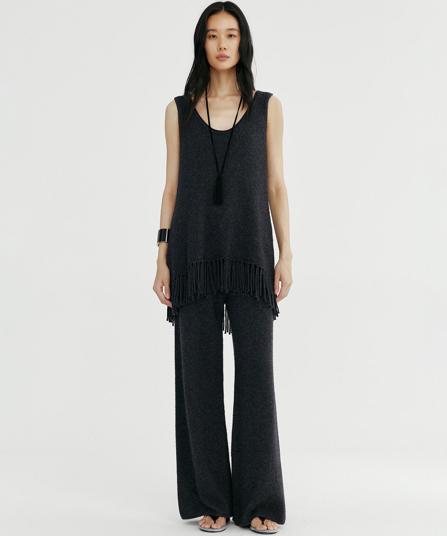 フリンジニットチュニック