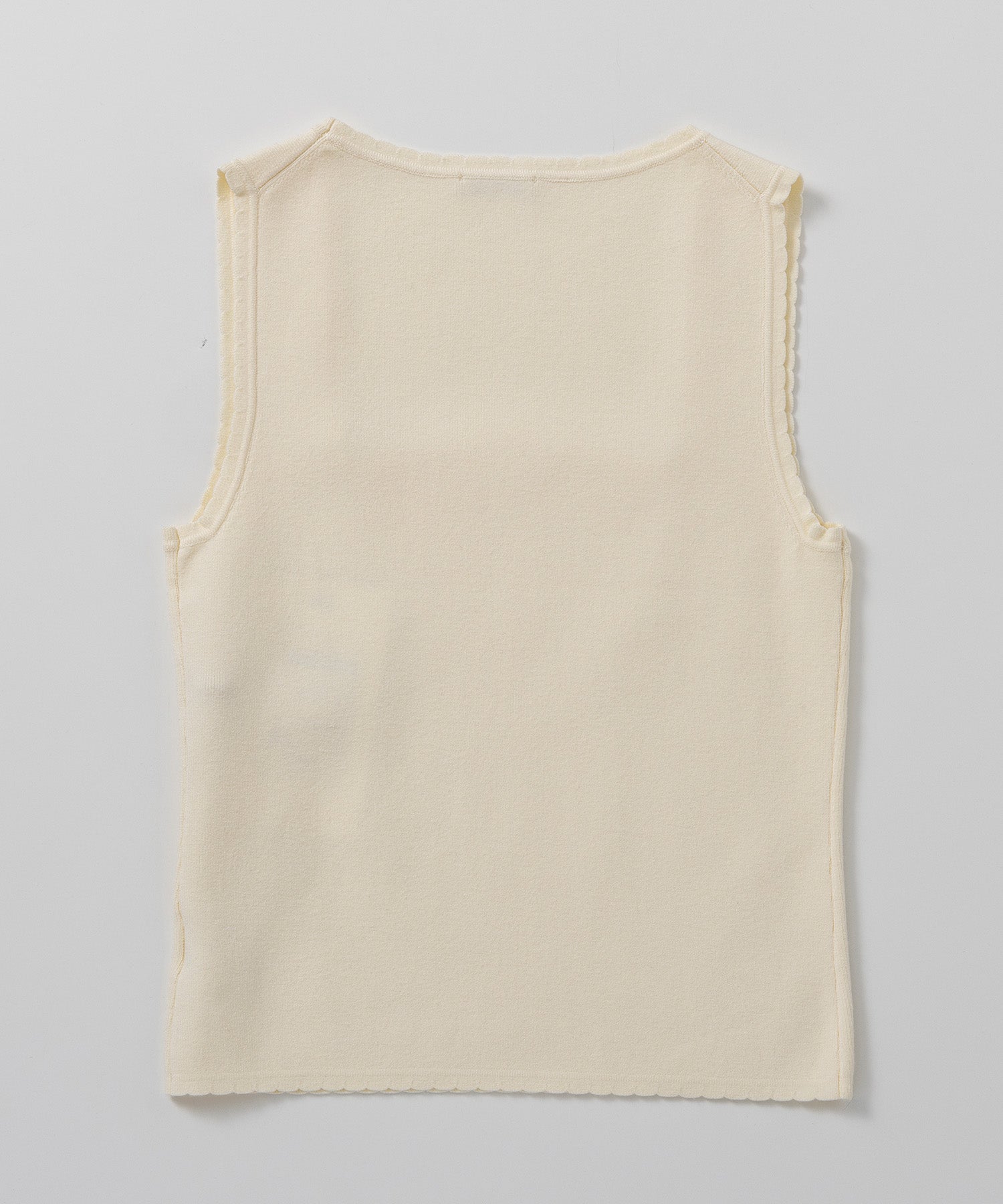 スクエアネック タンクトップ