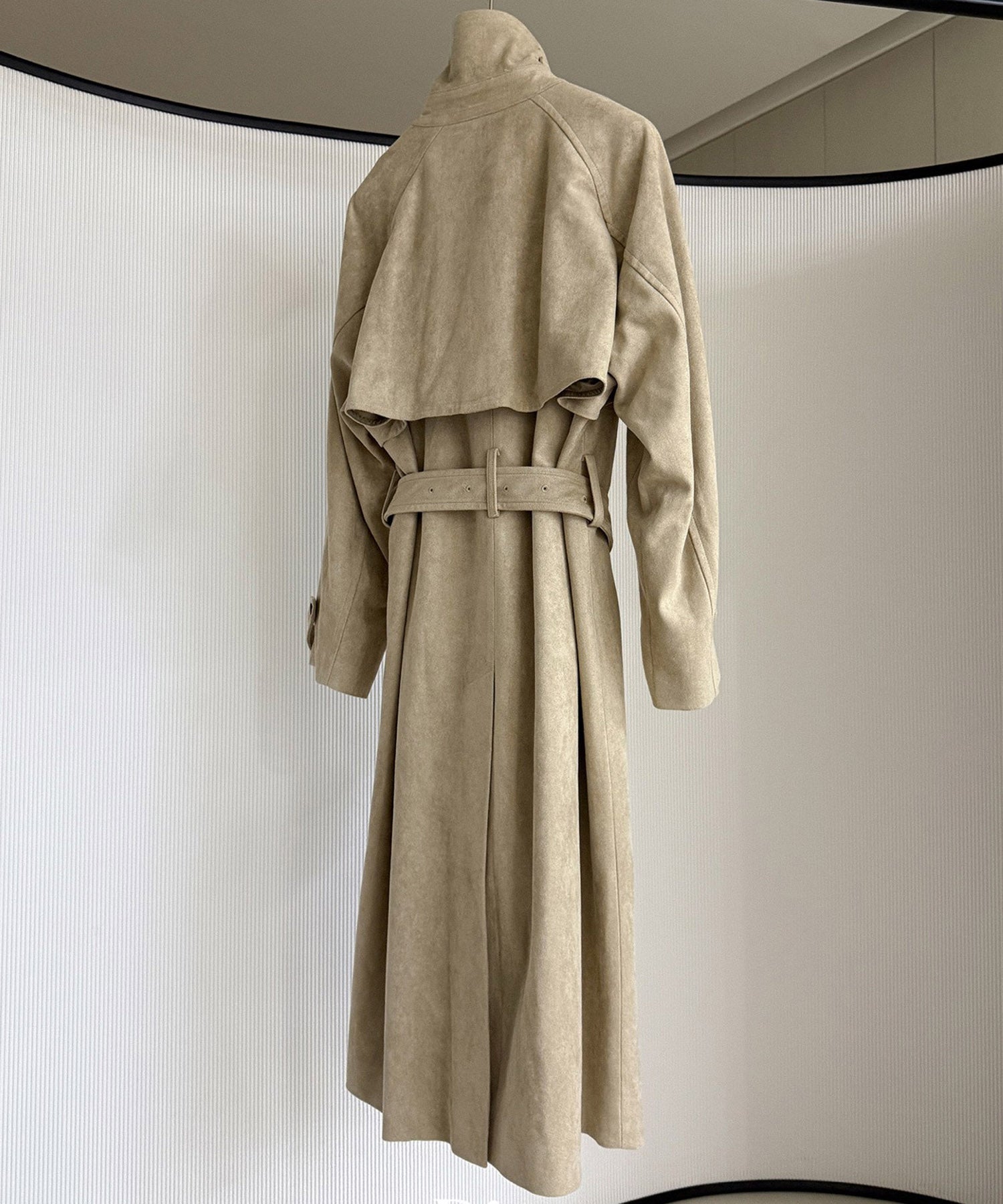 ダブルブレスト トレンチコート