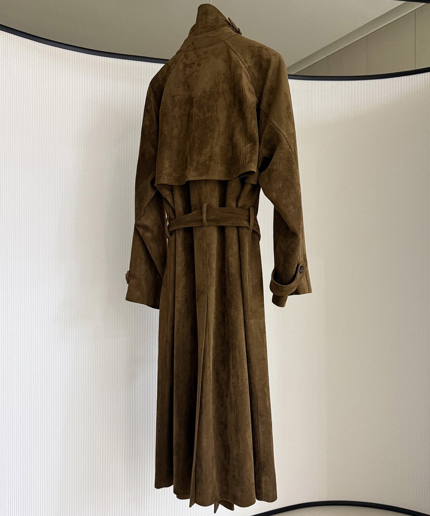 ダブルブレスト トレンチコート