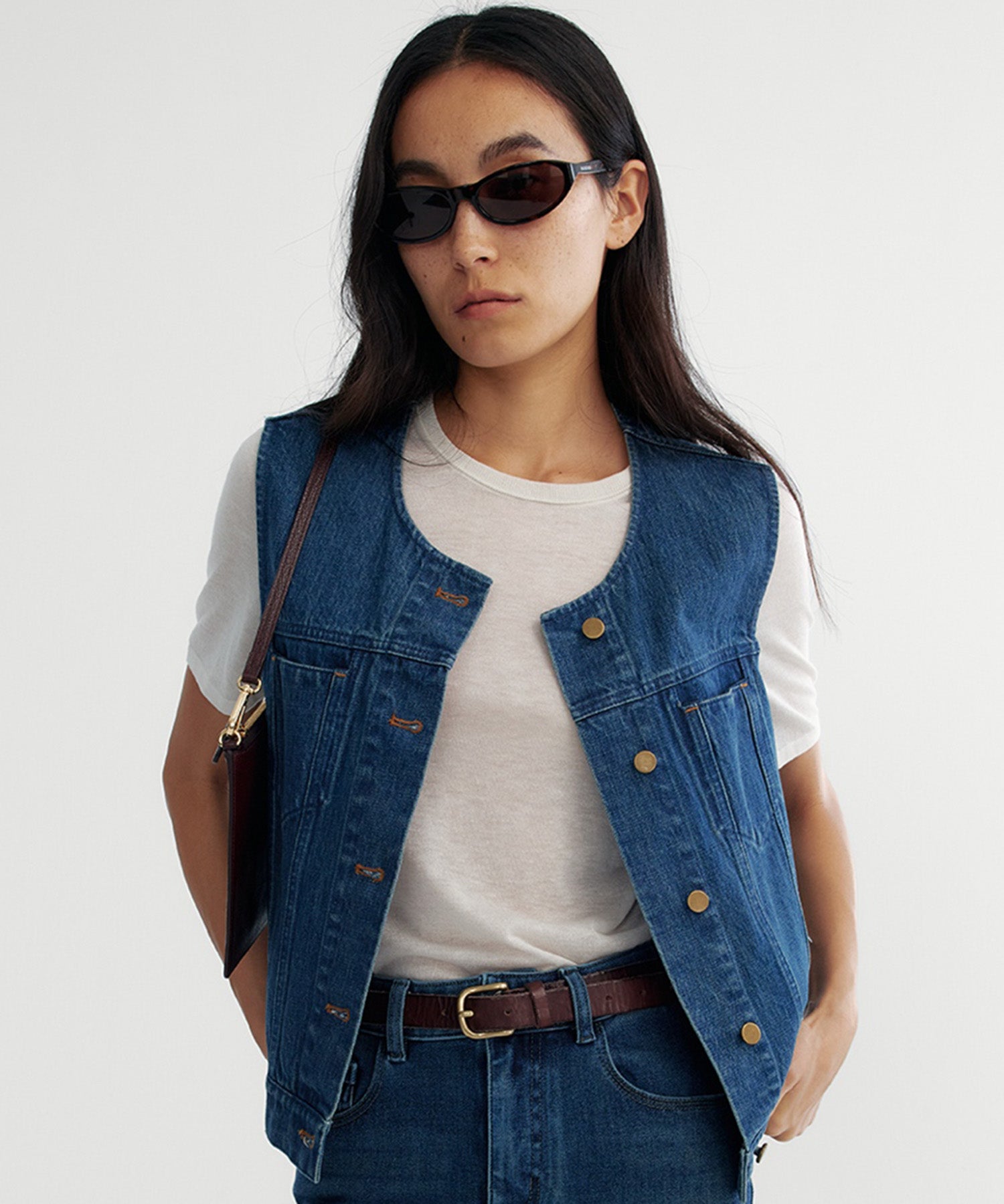 ノーカラーデニムベスト