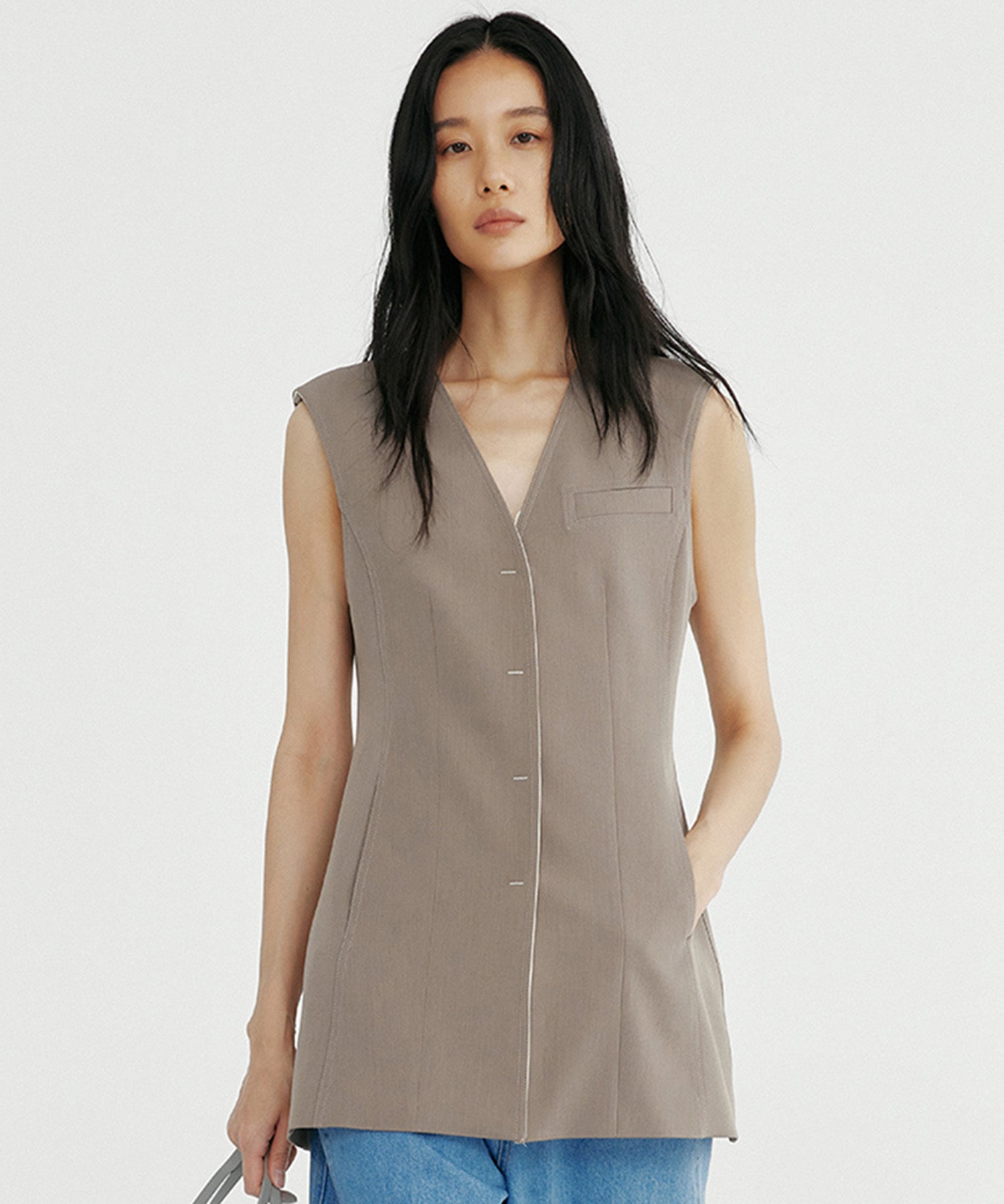 コンシャスVネックジレ