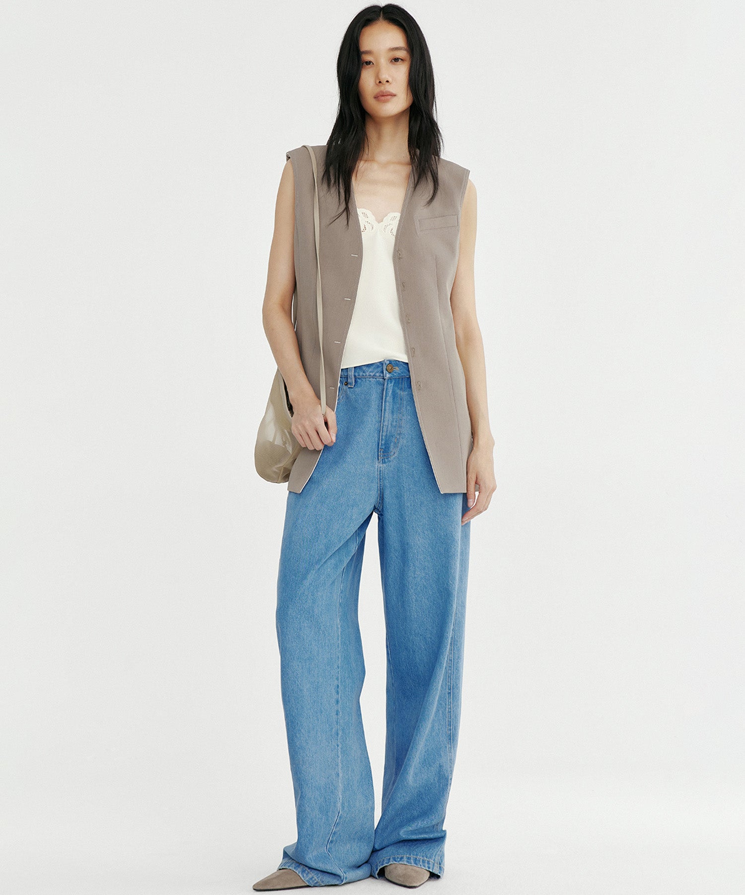 コンシャスVネックジレ