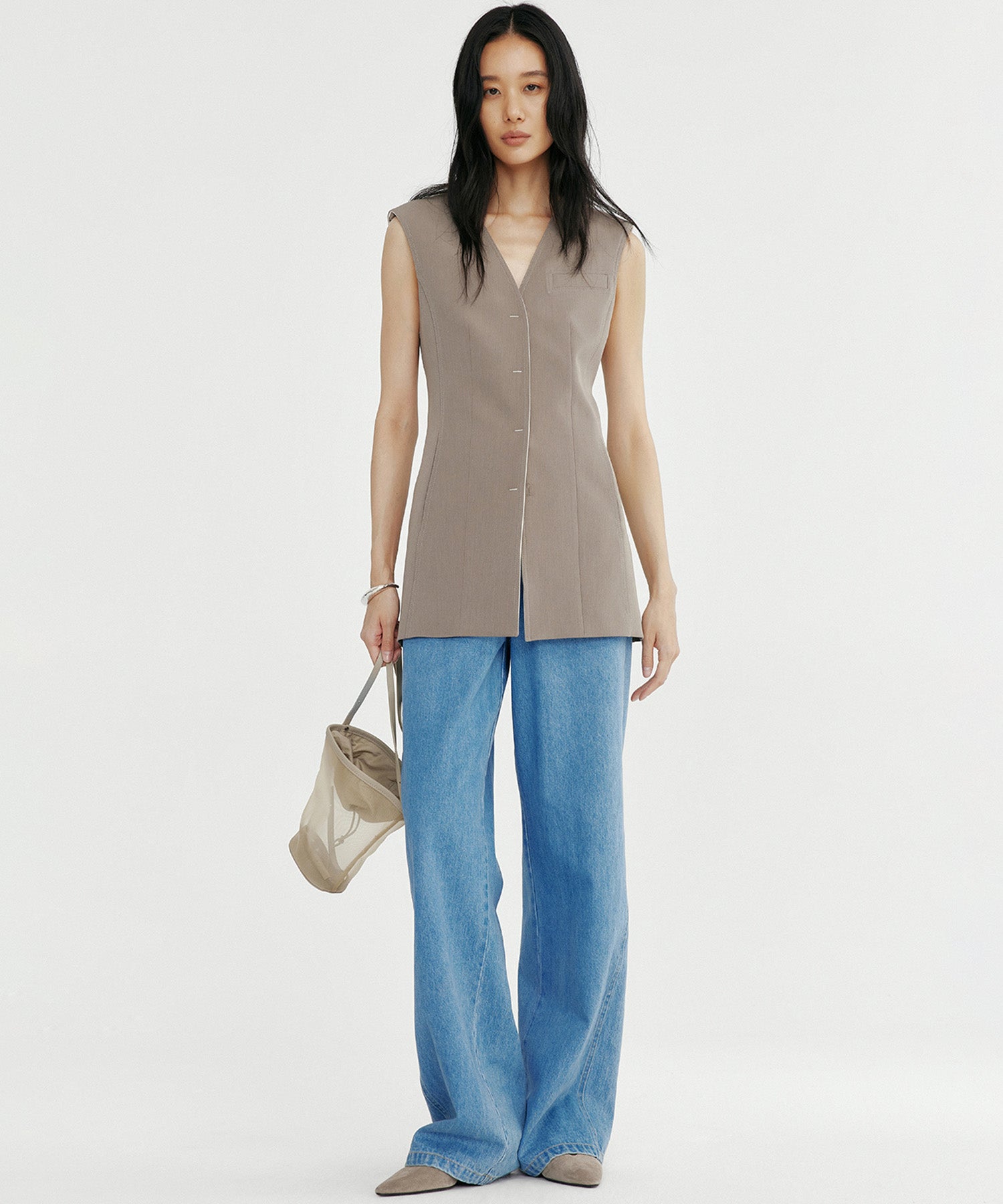 コンシャスVネックジレ