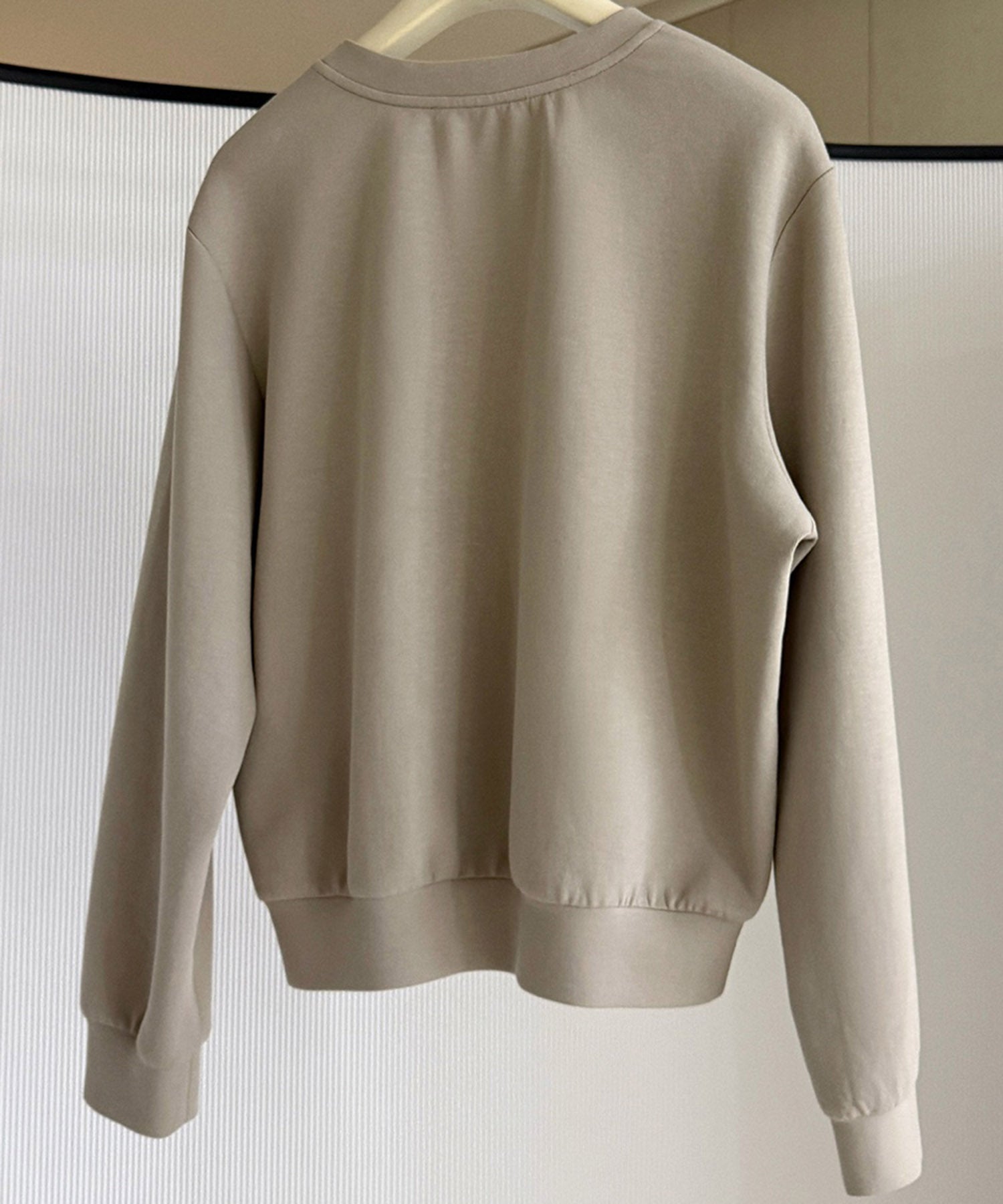 スウェットプルオーバートップス