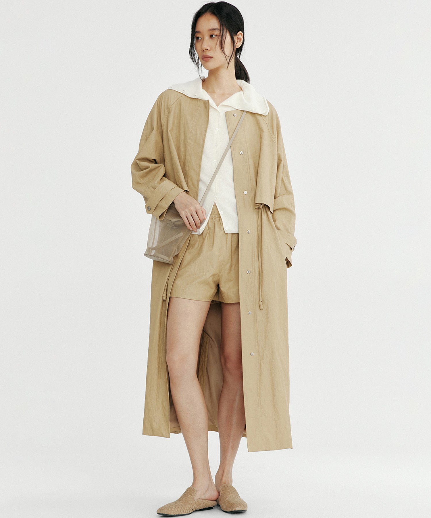 シンセティックレザー ノーカラーロングコート