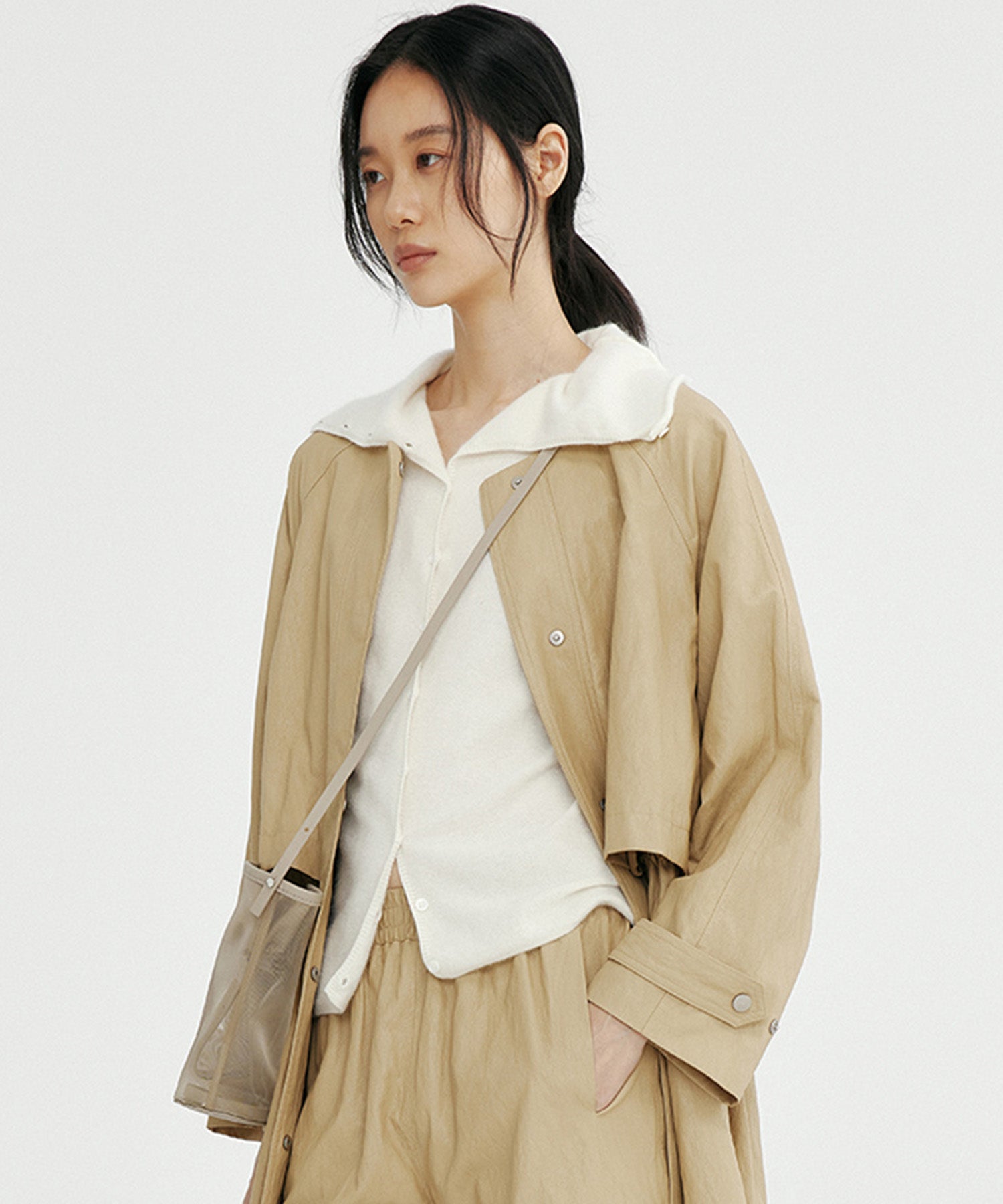 シンセティックレザー ノーカラーロングコート