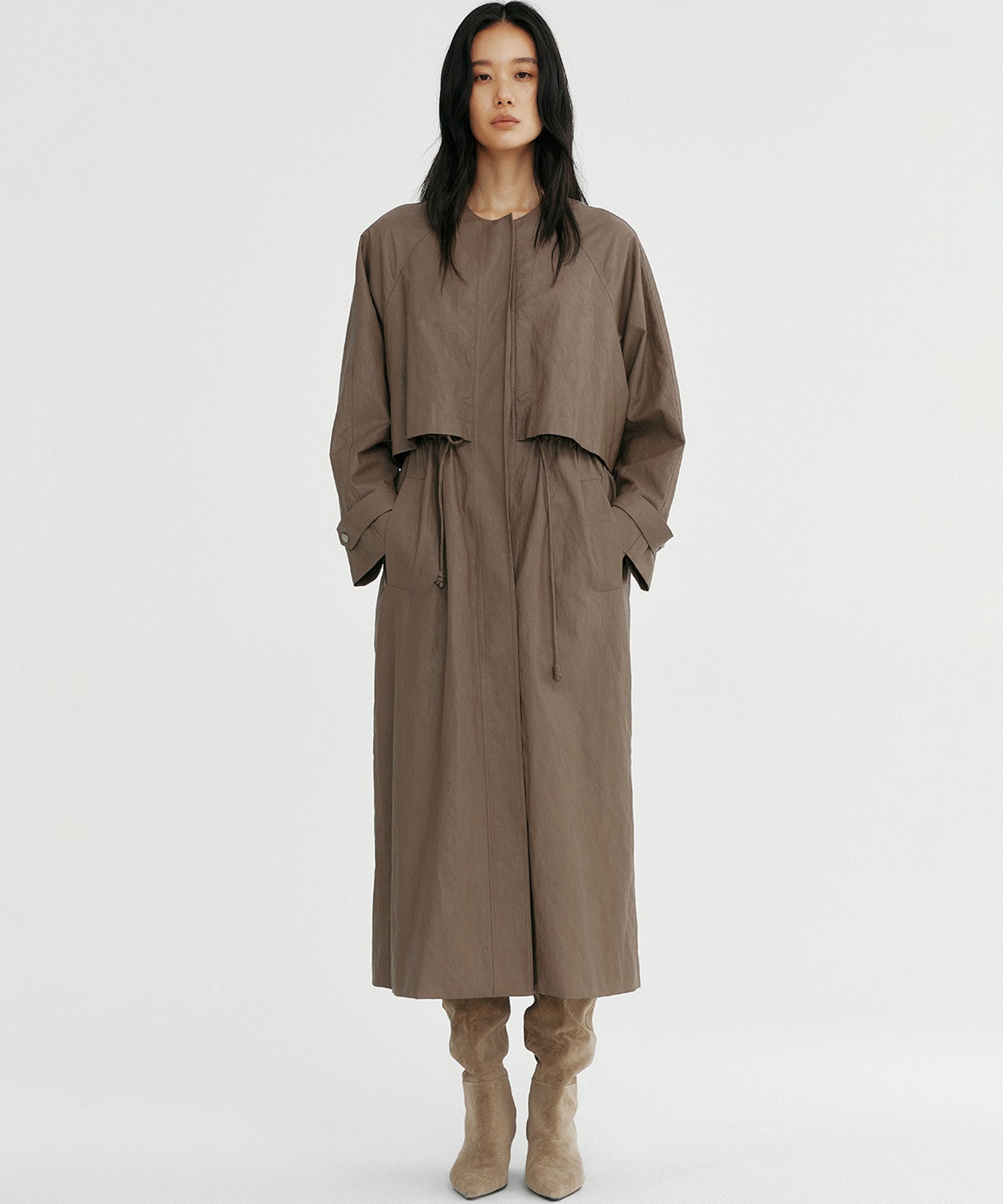 シンセティックレザー ノーカラーロングコート