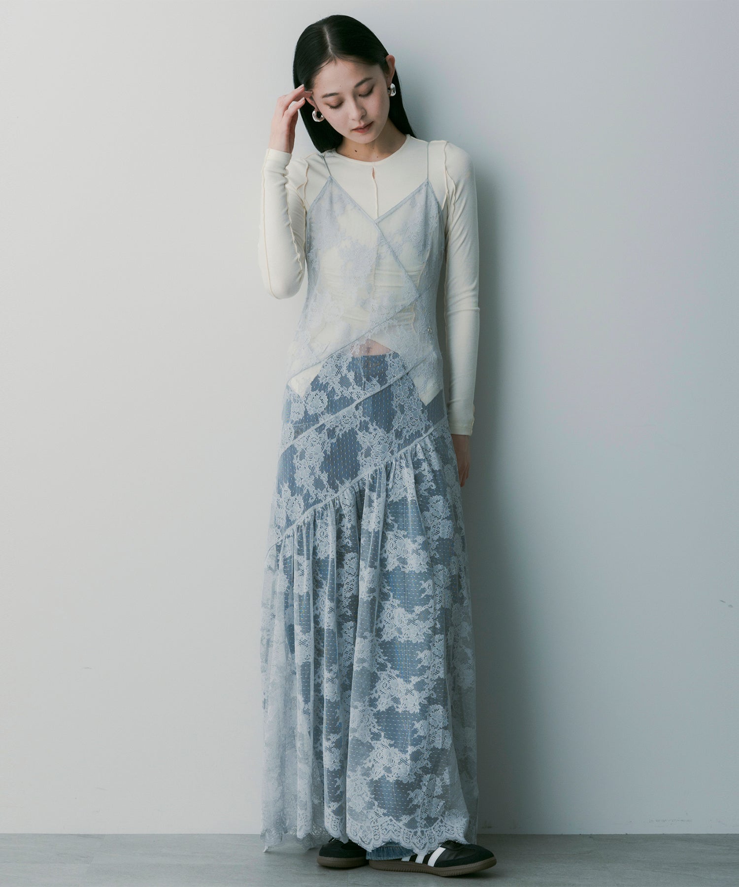 総レースマーメイドドレス