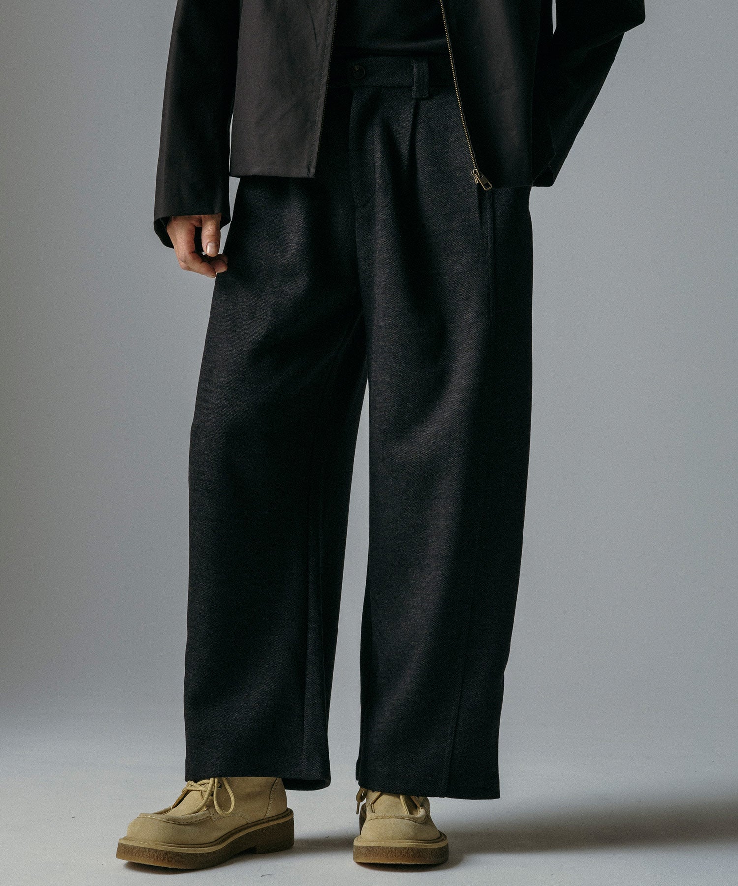 リラックスワイドパンツ