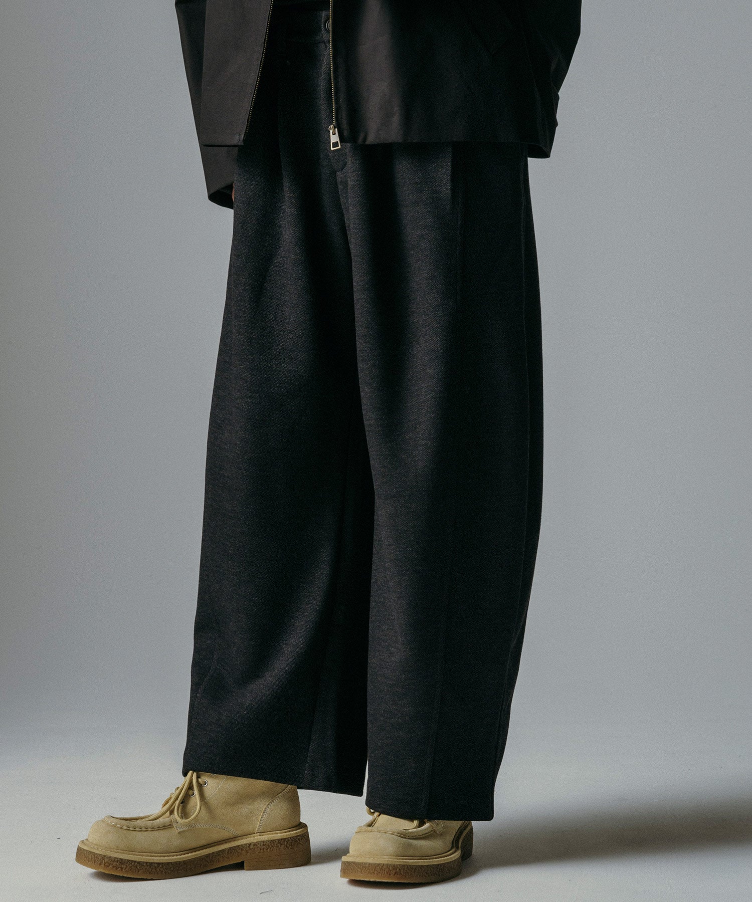 リラックスワイドパンツ