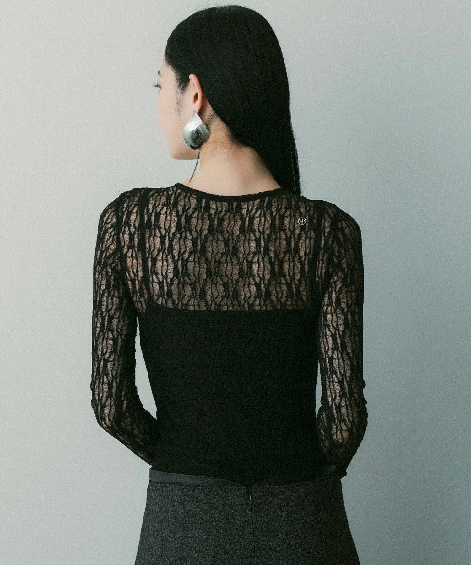 ロングスリーブレーストップス