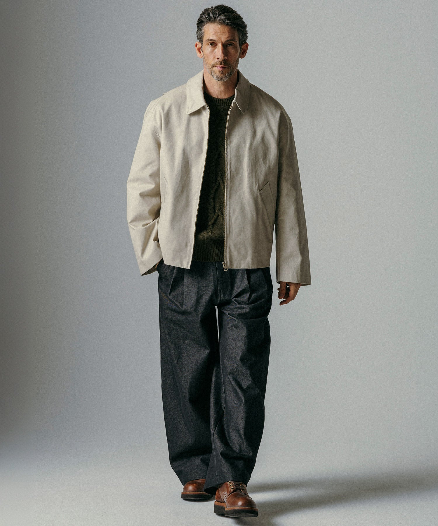 ハイウエスト ツータックワイドパンツ