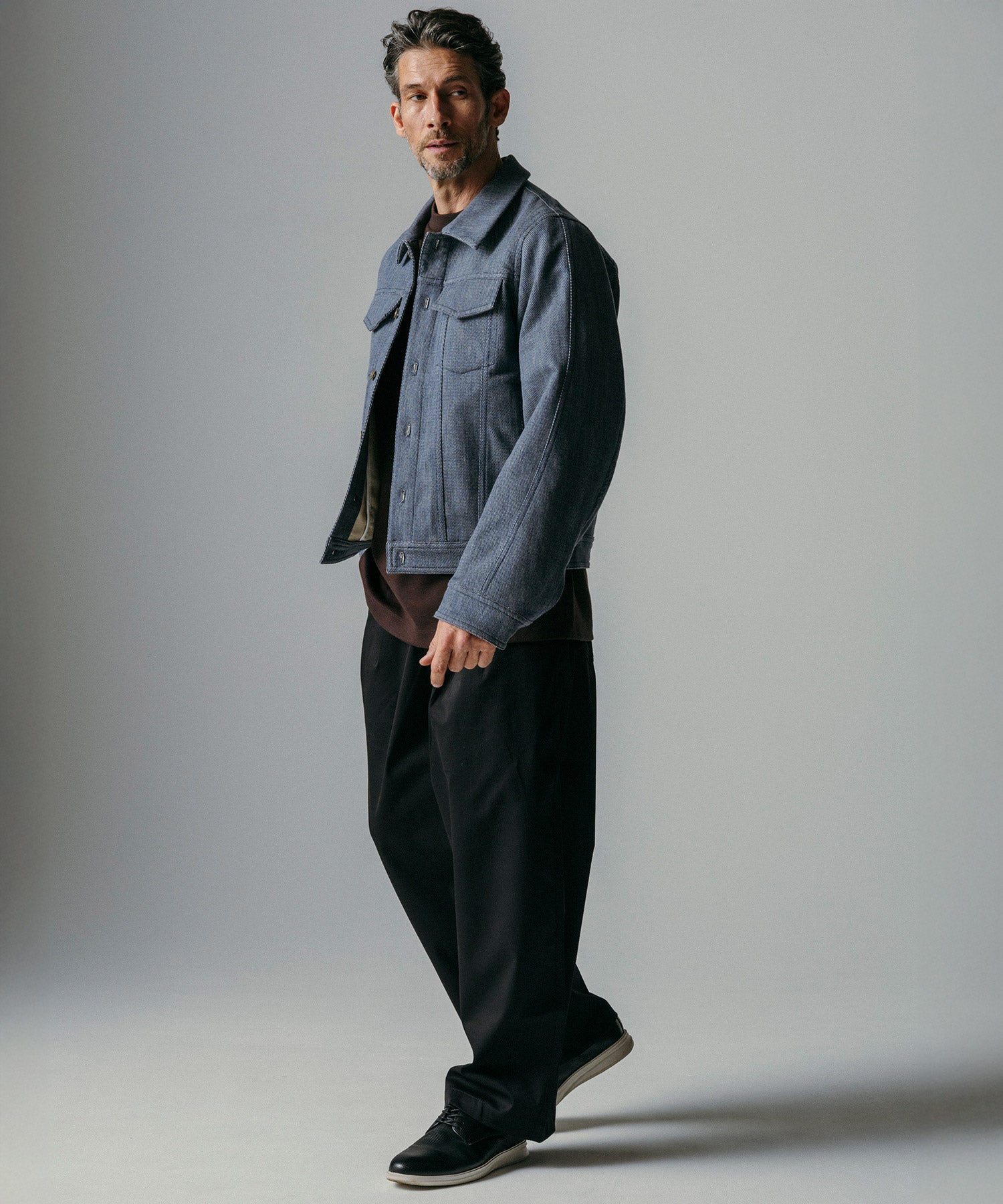 ハイウエスト ワンプリーツワイドパンツ