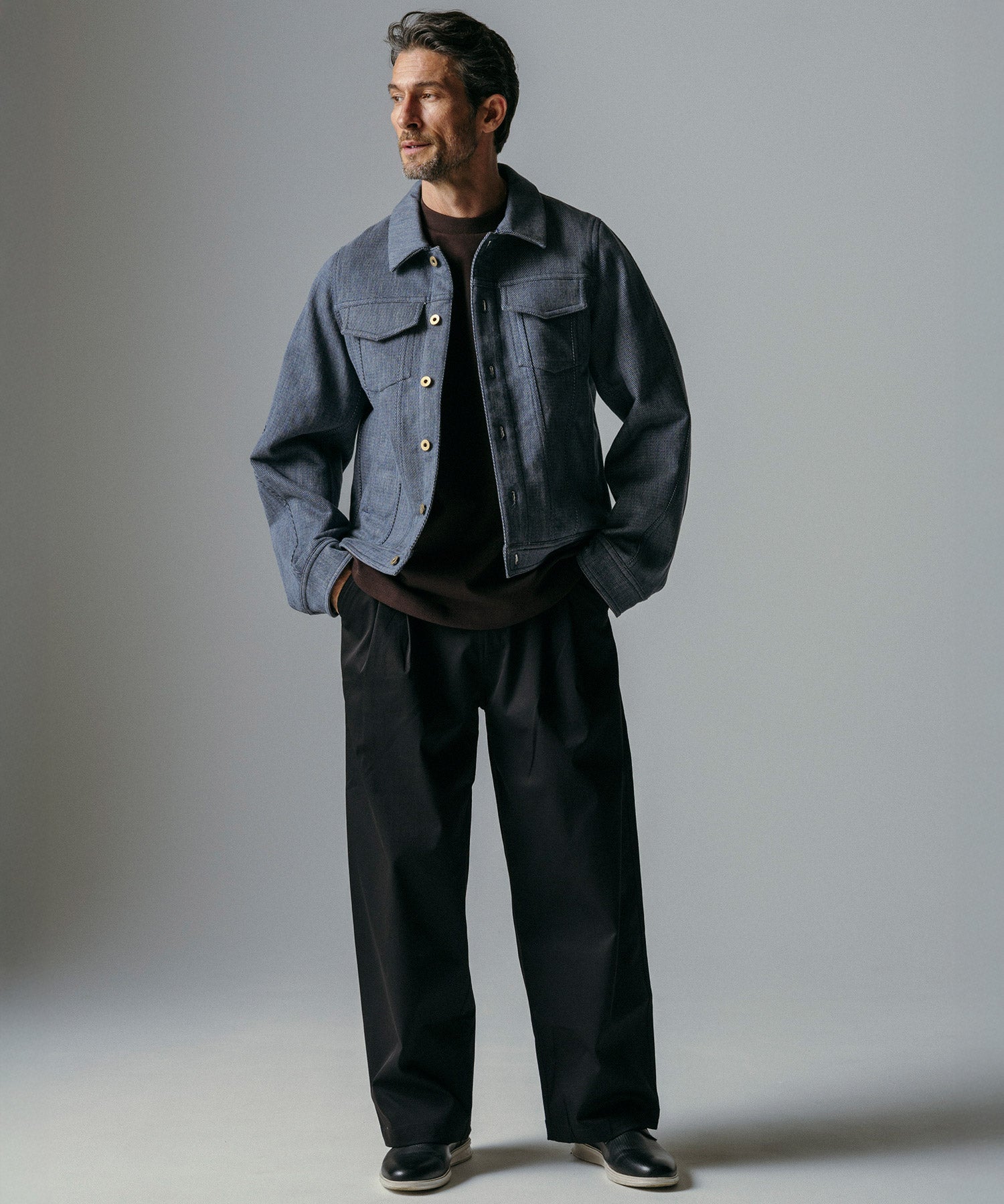 ハイウエスト ワンプリーツワイドパンツ