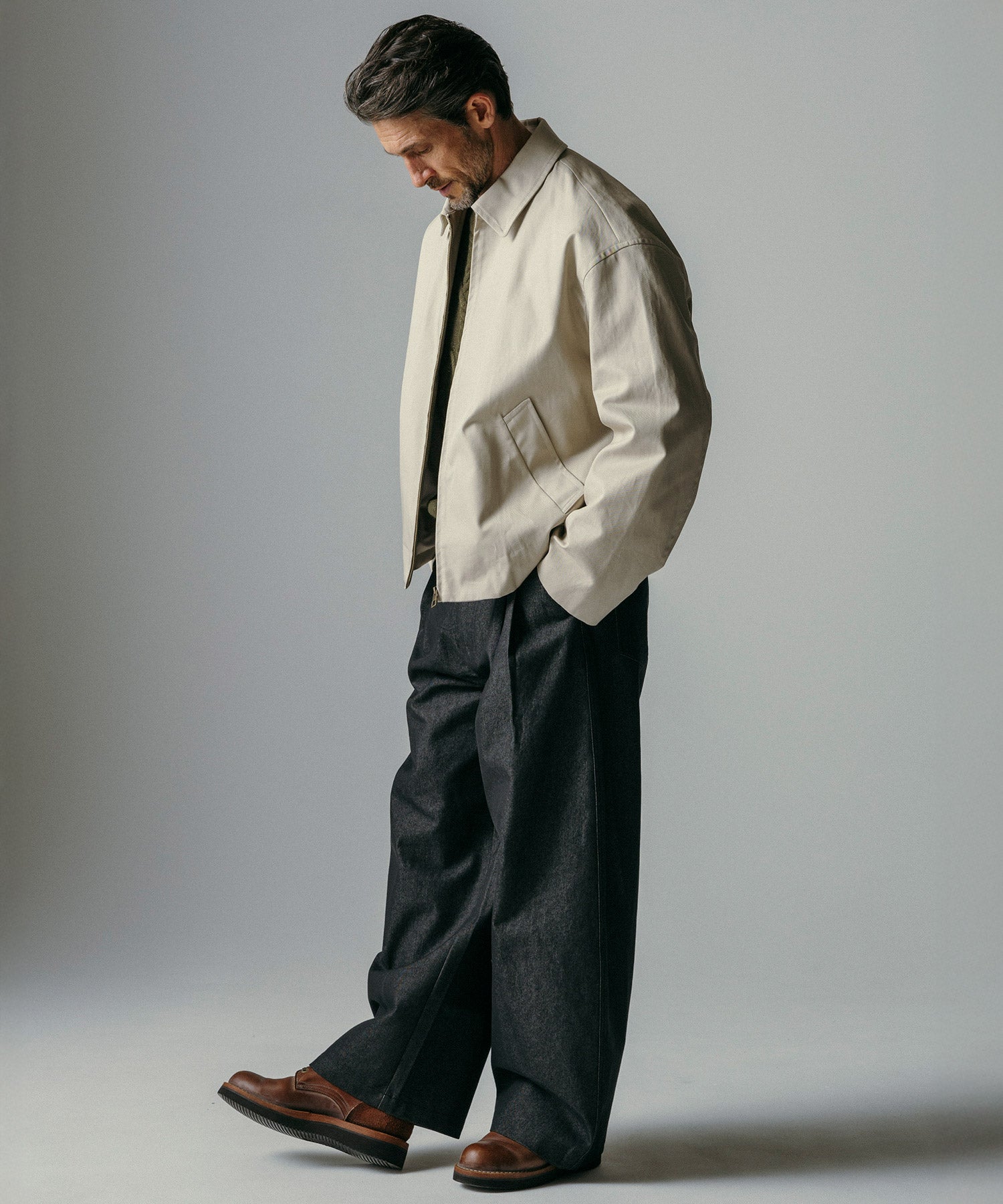 ハイウエスト ツータックワイドパンツ