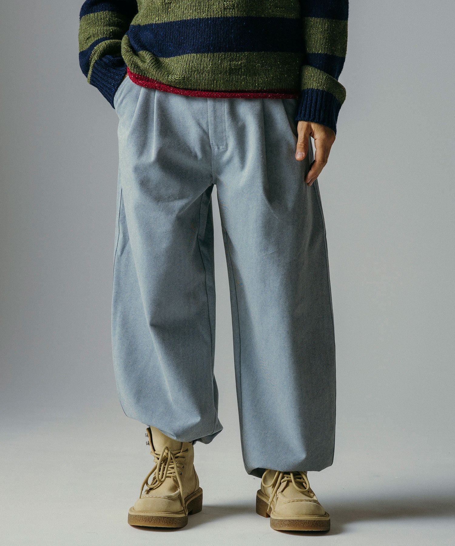 ハイウエスト ツータックワイドパンツ