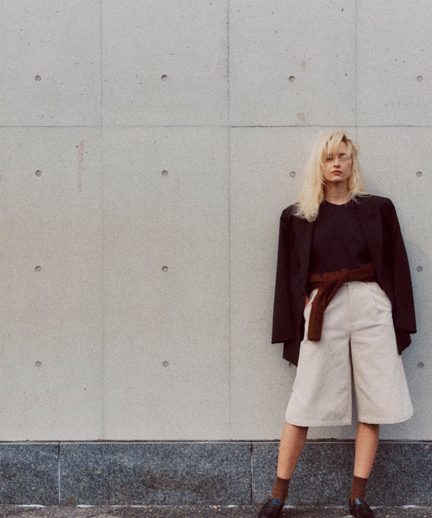 ウールブレンド ピークドラペルジャケット