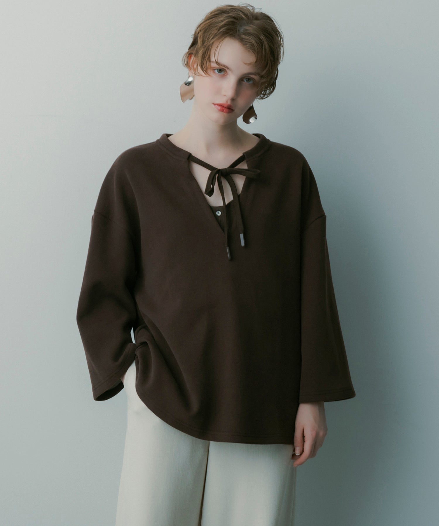 スキッパーリボントップス