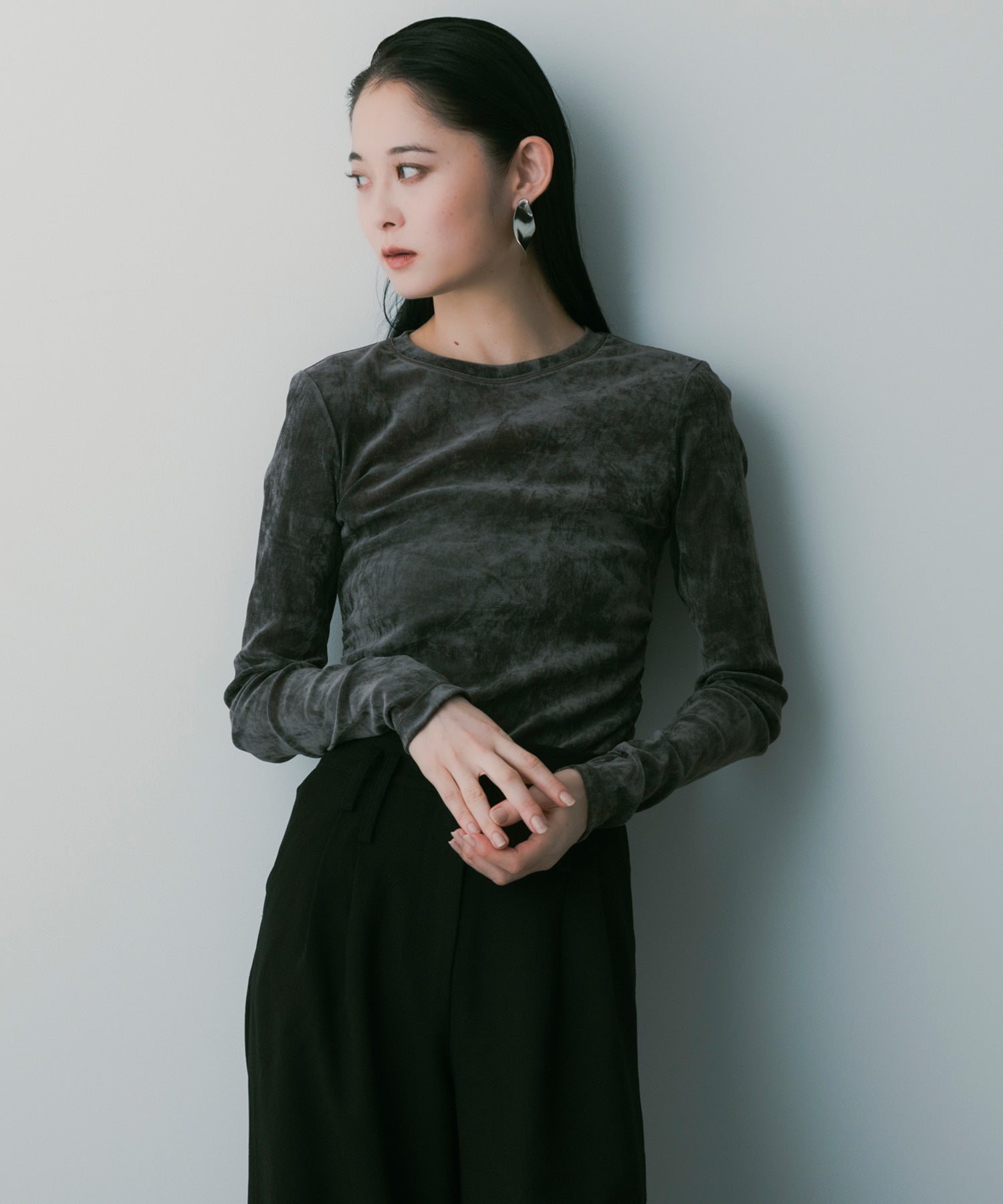 【3月中旬お届け予約商品】ロングスリーブ シアーベロアカットソー