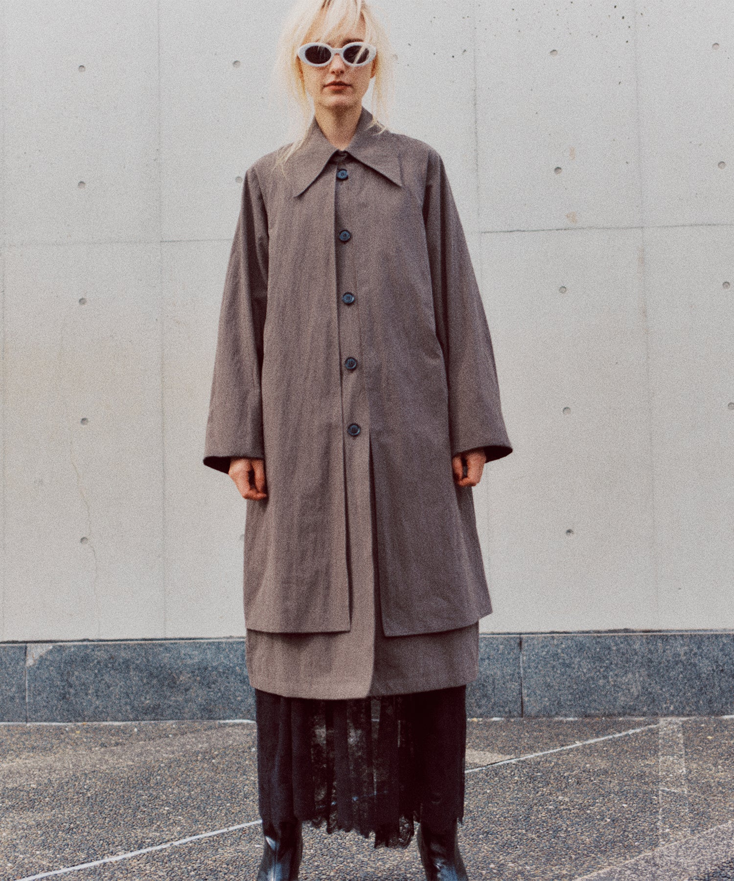 レイヤードロングコート