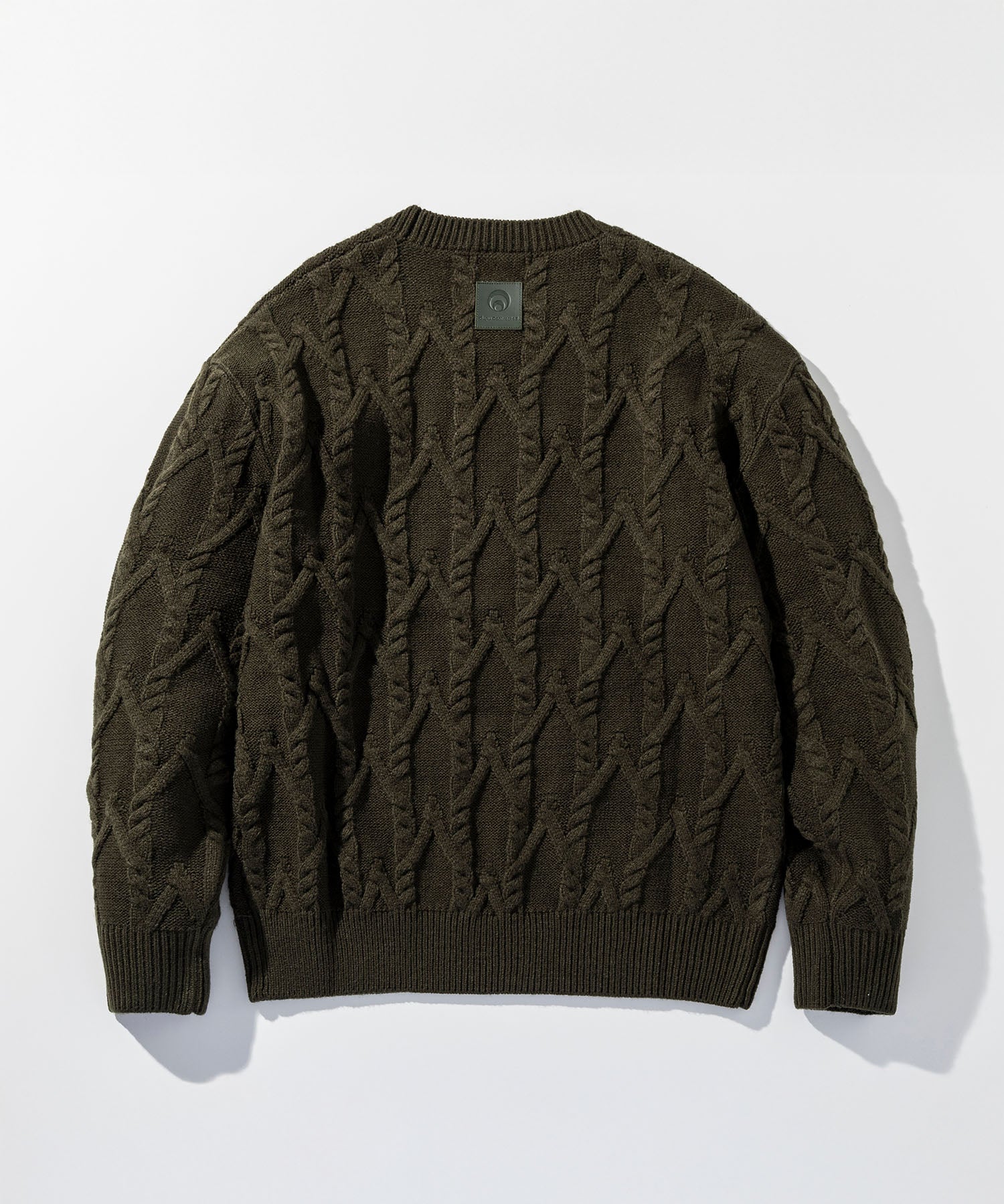 ケーブル編み クルーネックニットプルオーバー