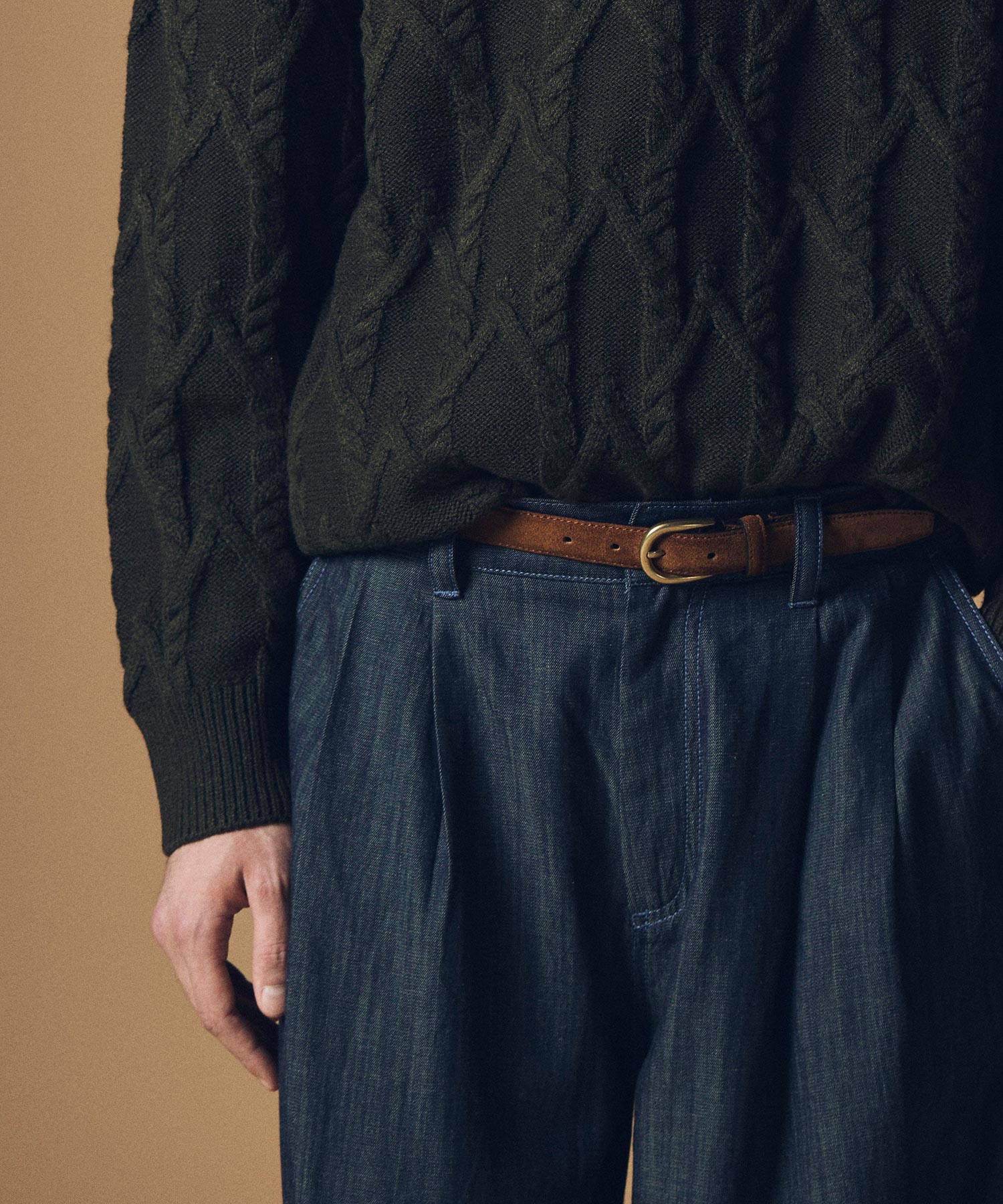 ケーブル編み クルーネックニットプルオーバー