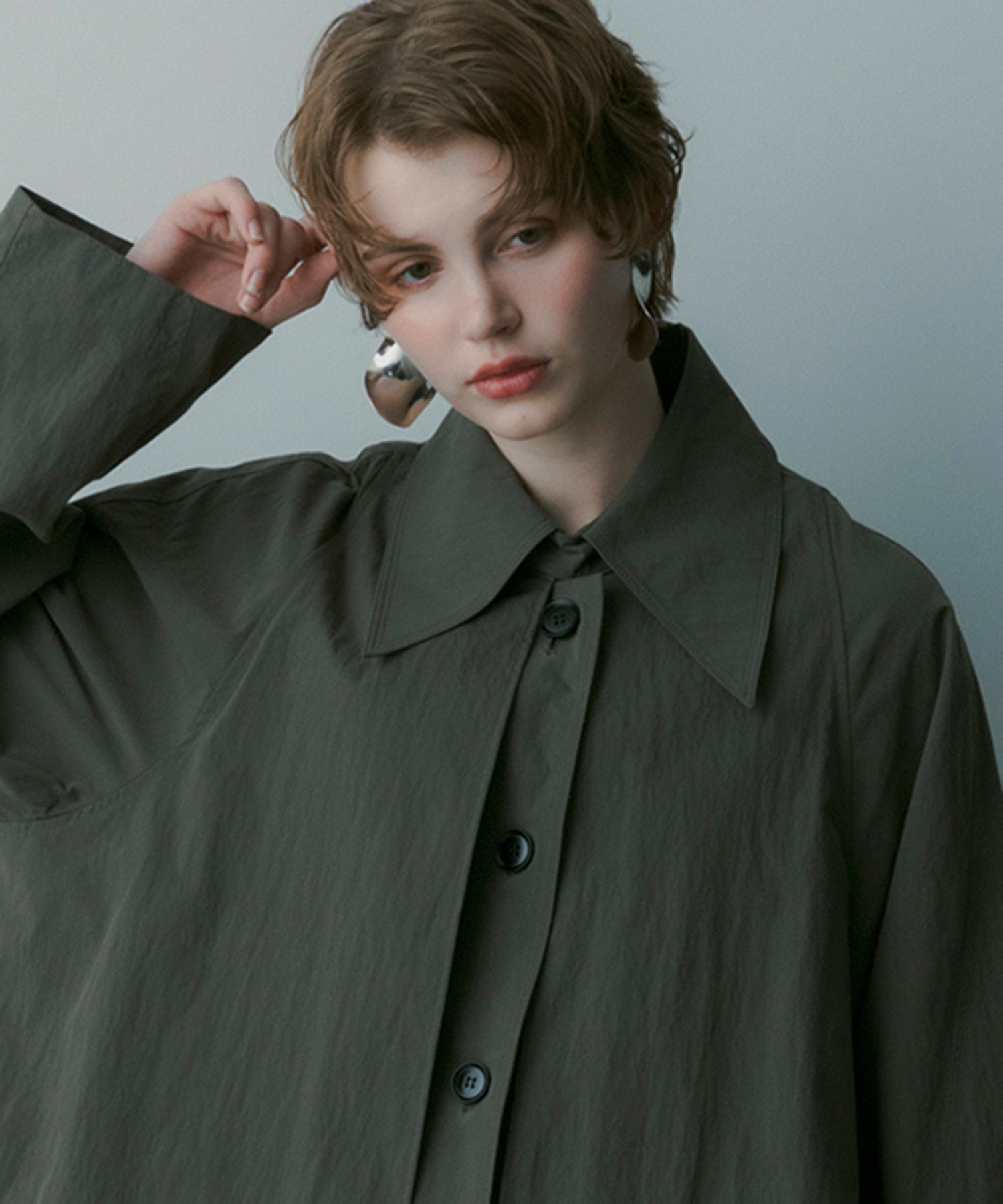 レイヤードロングコート