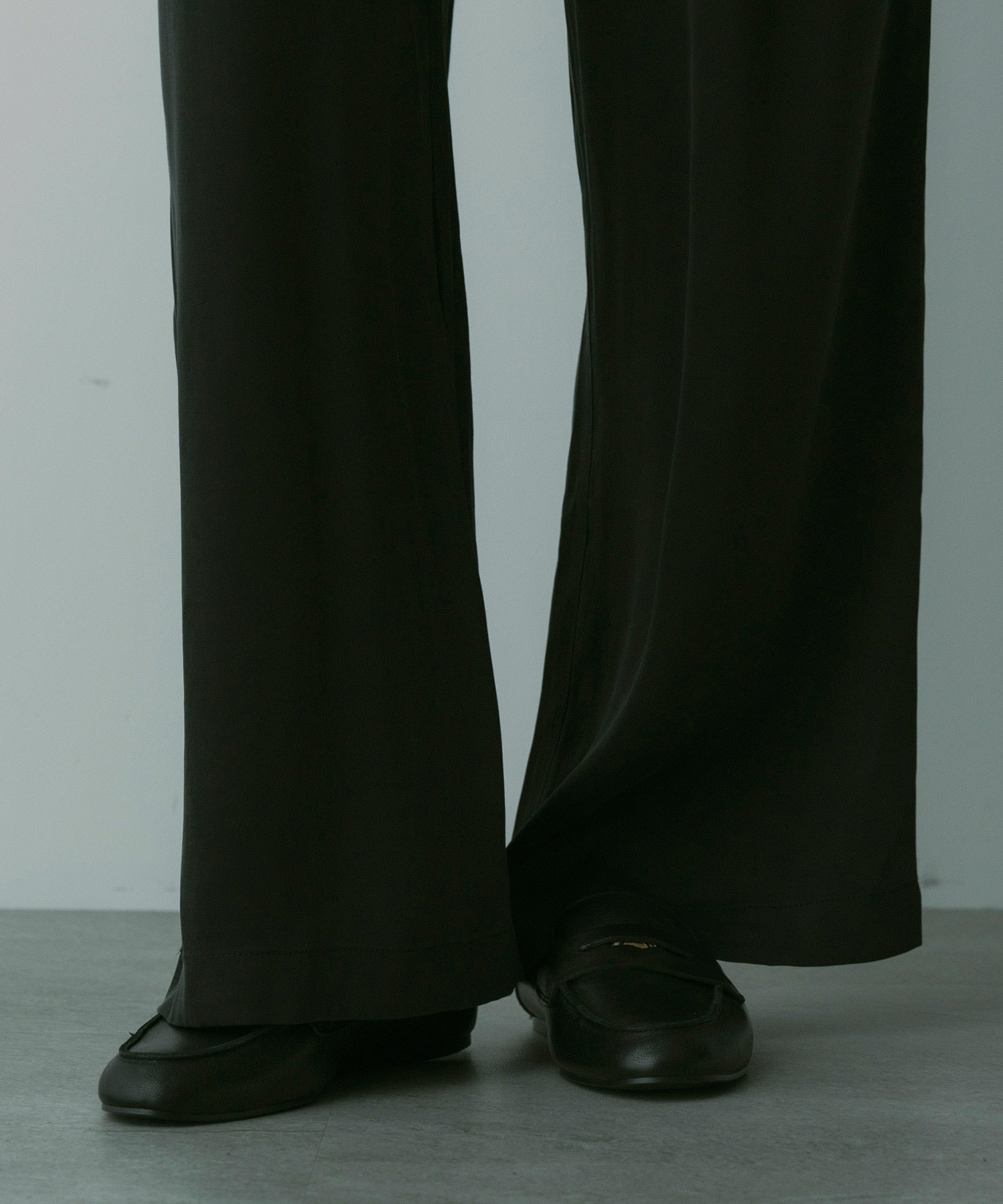 【12月上旬お届け予約商品】ワイドイージーコーデュロイパンツ