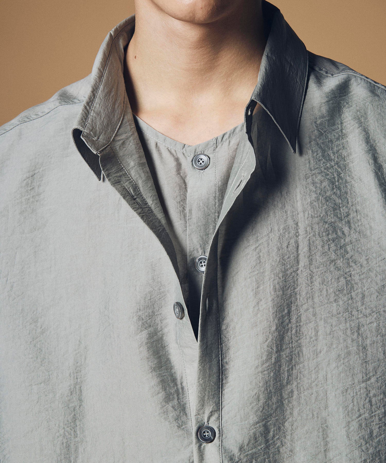 【12月上旬お届け予約商品】リネンブレンド スタンドカラー プルオーバーシャツ