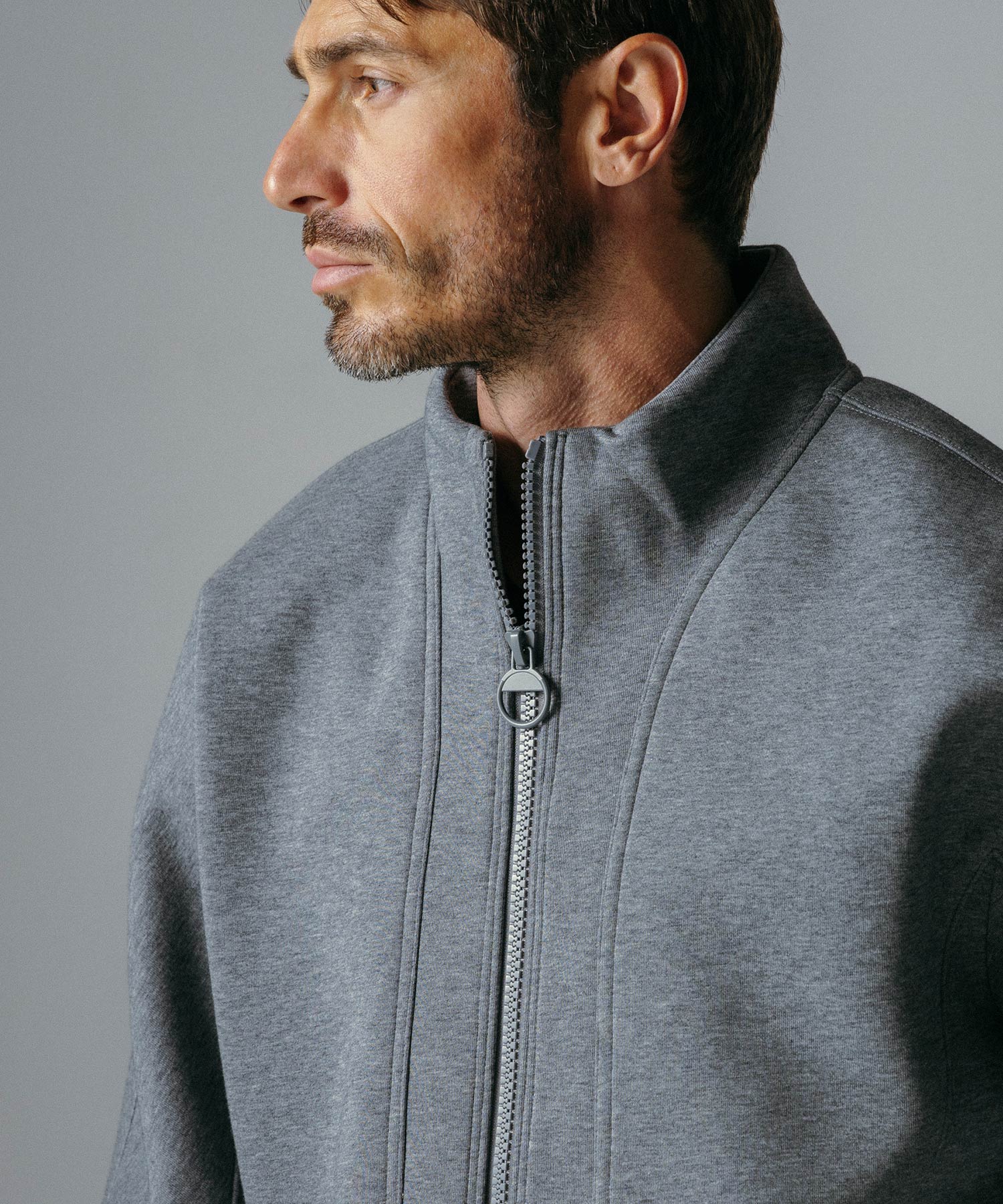 ハーフジップ モックネックプルオーバー