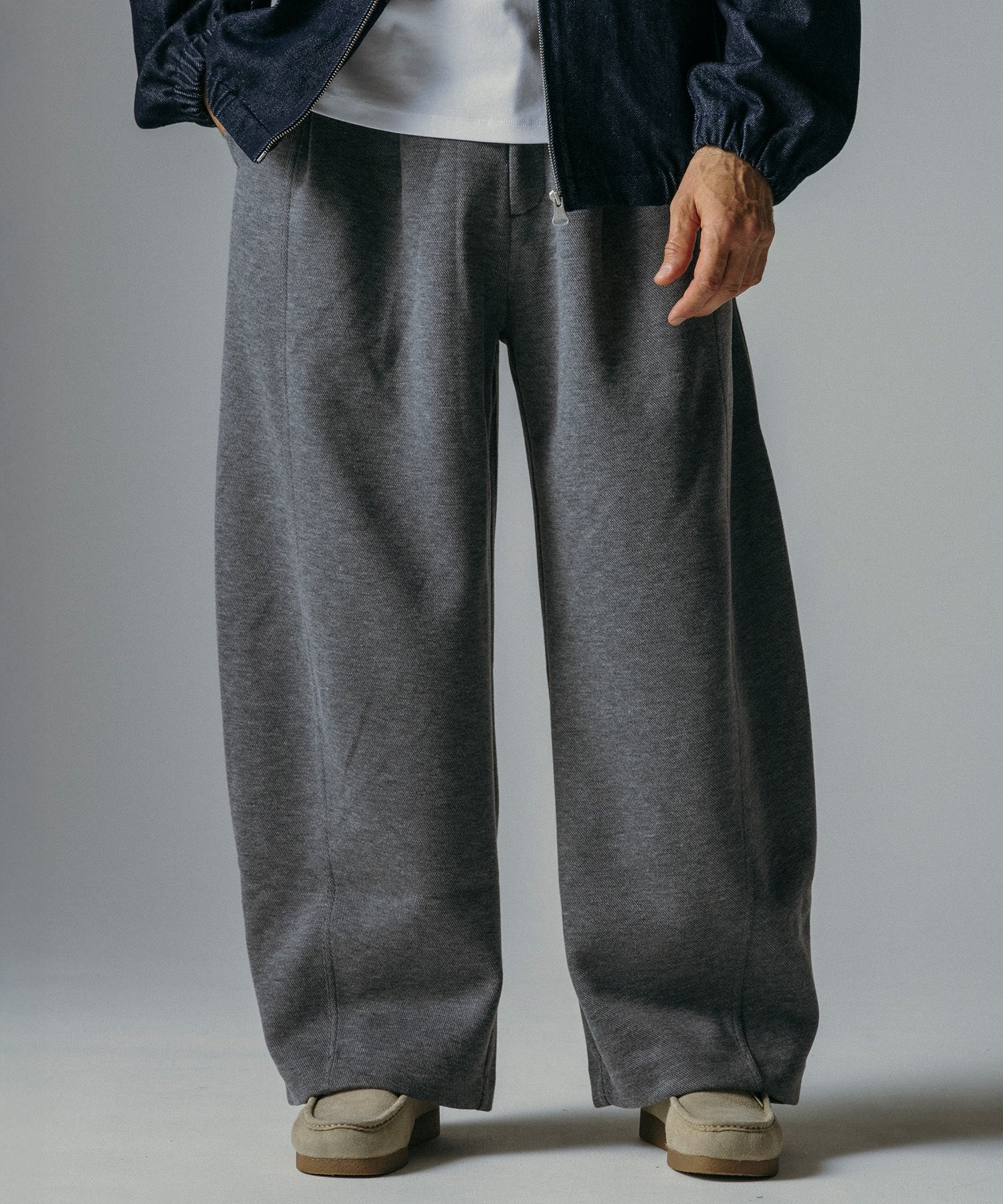 リラックスワイドパンツ