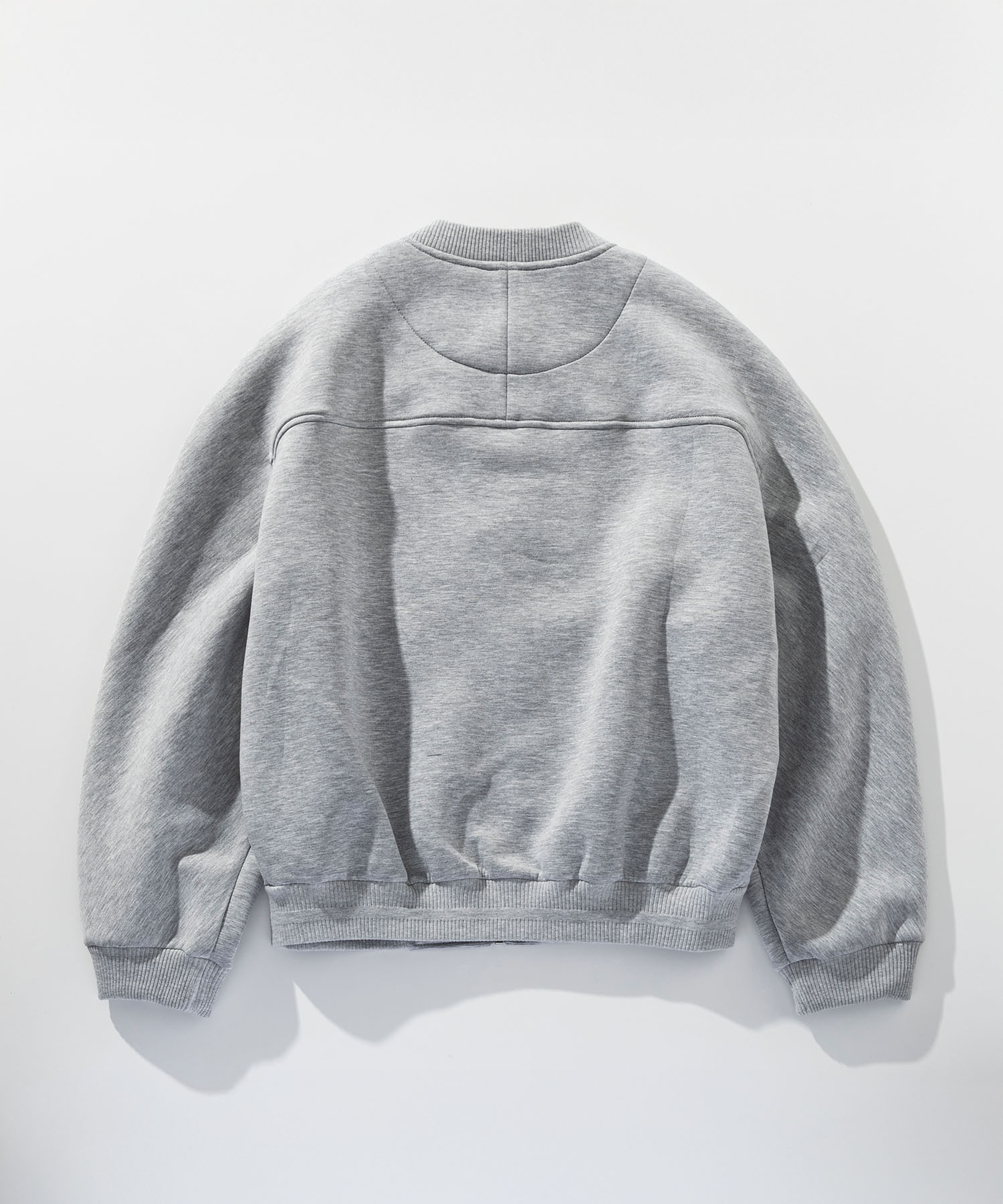 クルーネックジップブルゾン