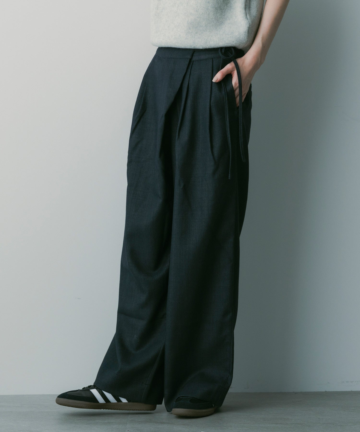 【3月中旬お届け予約商品】ウールブレンド ラップパンツ