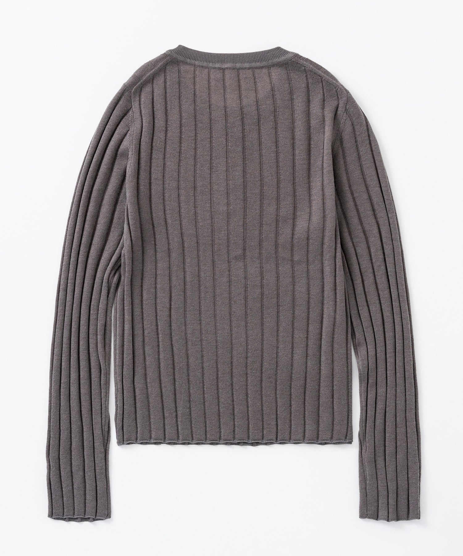 ヘンリーネックトップス