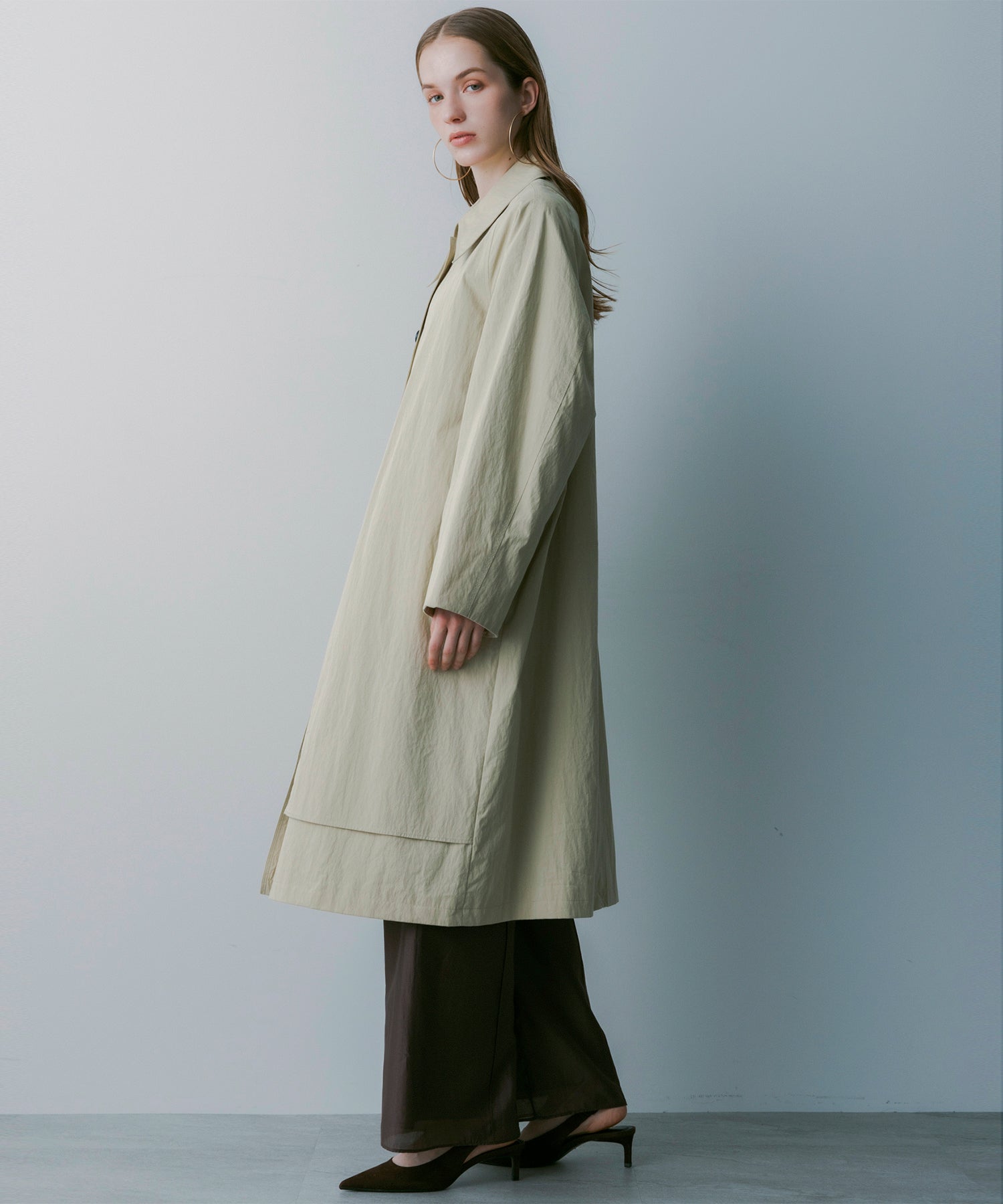 レイヤードロングコート