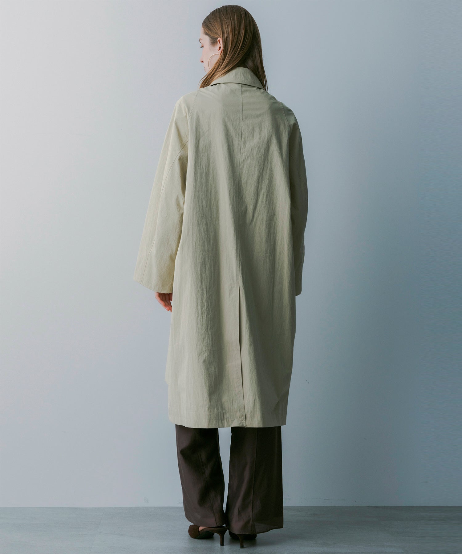 レイヤードロングコート