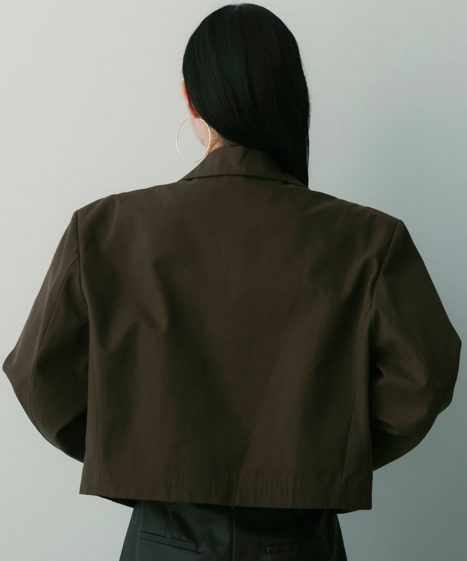 クロップドジップジャケット