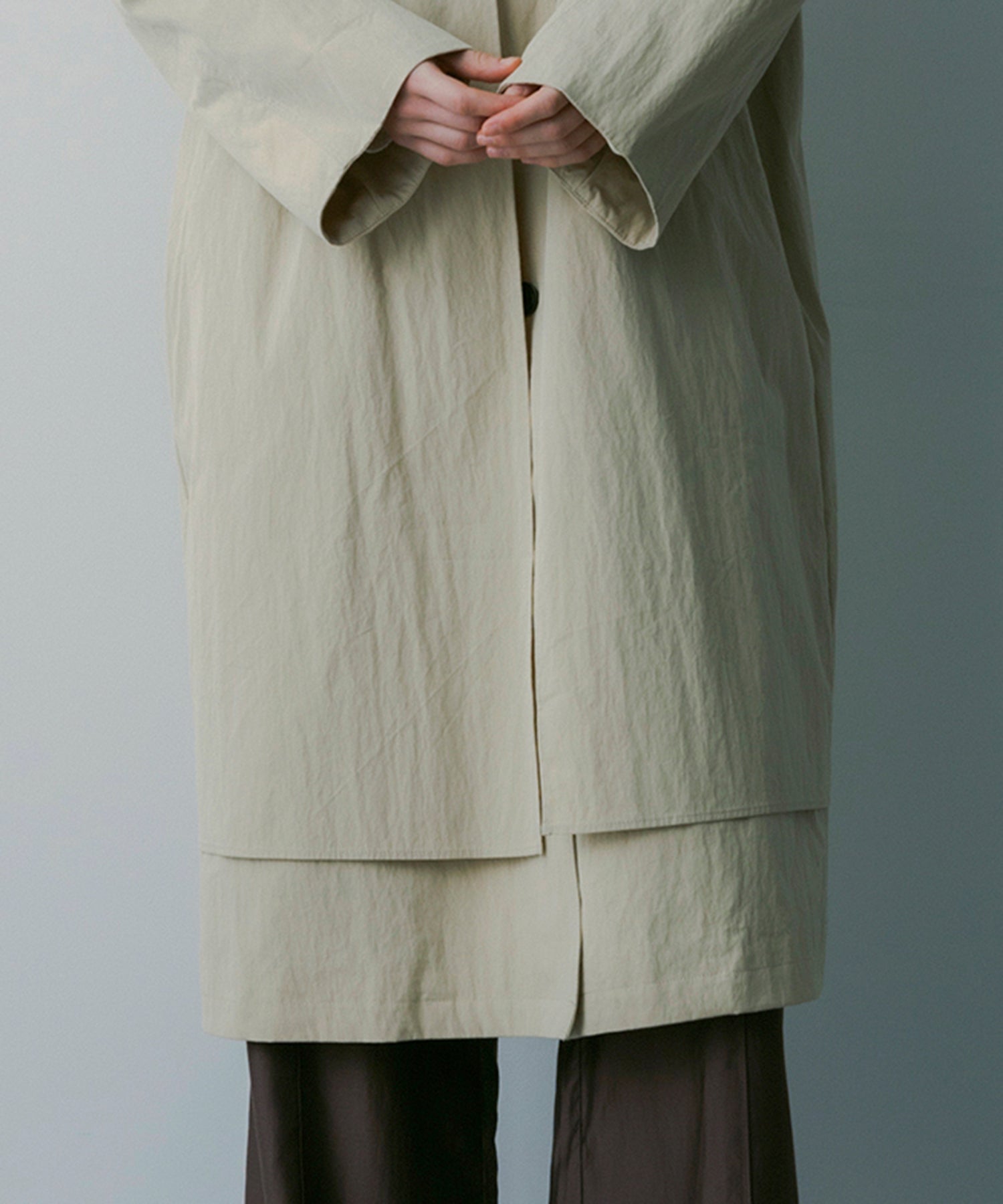 レイヤードロングコート